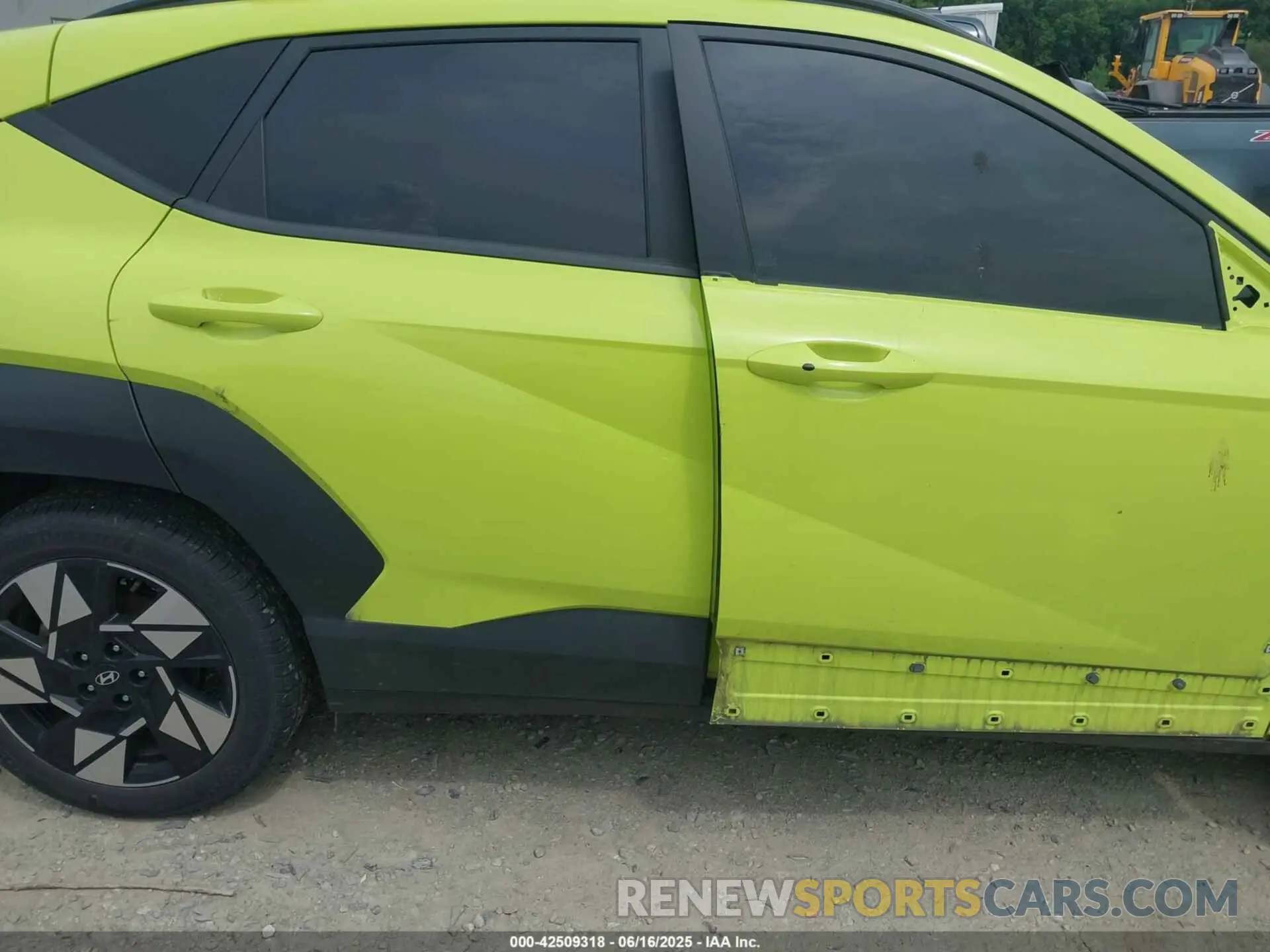 14 Photograph of a damaged car KM8HB3AB2RU073435 HYUNDAI KONA 2024