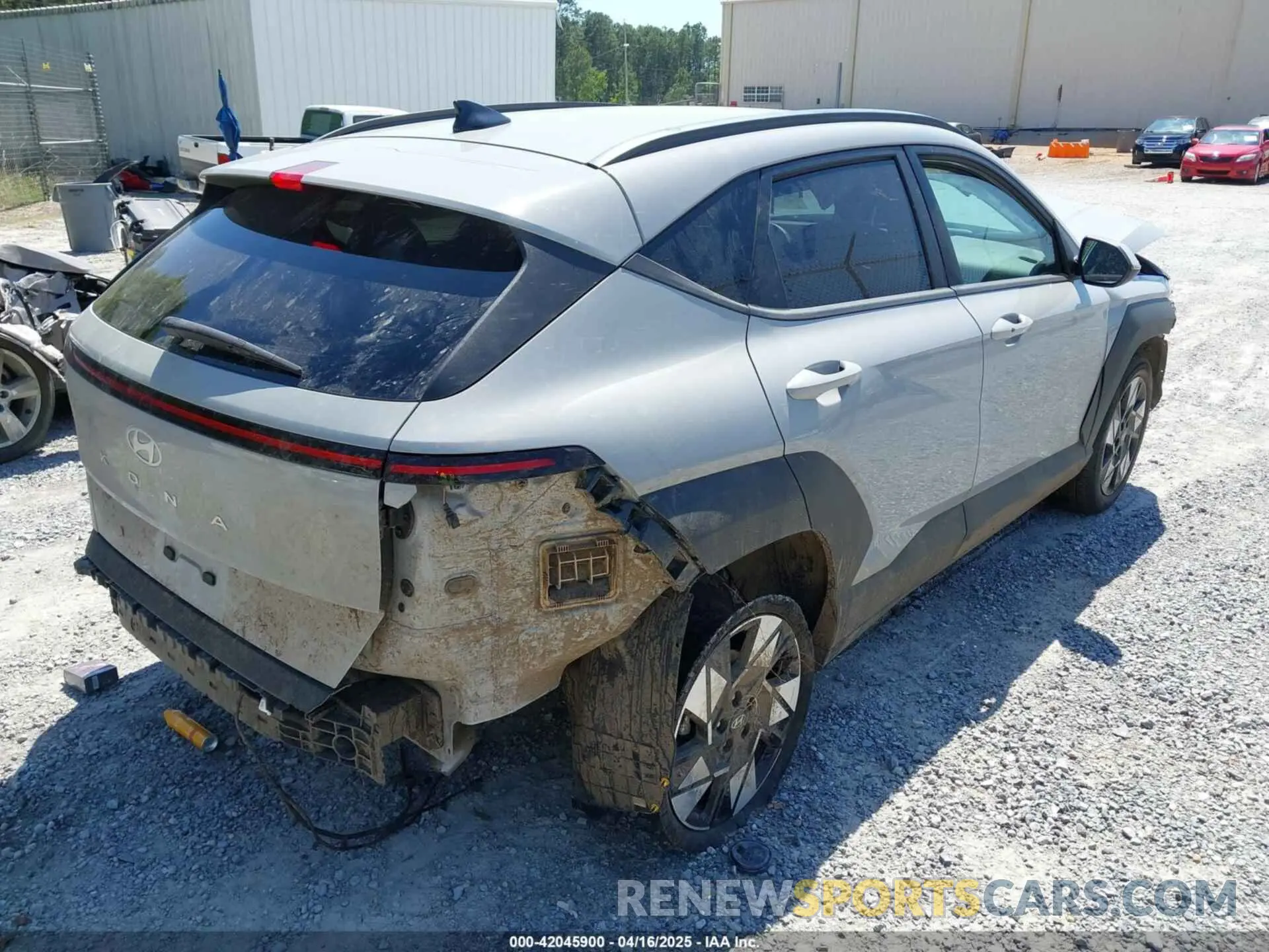 4 Photograph of a damaged car KM8HB3AB2RU171025 HYUNDAI KONA 2024