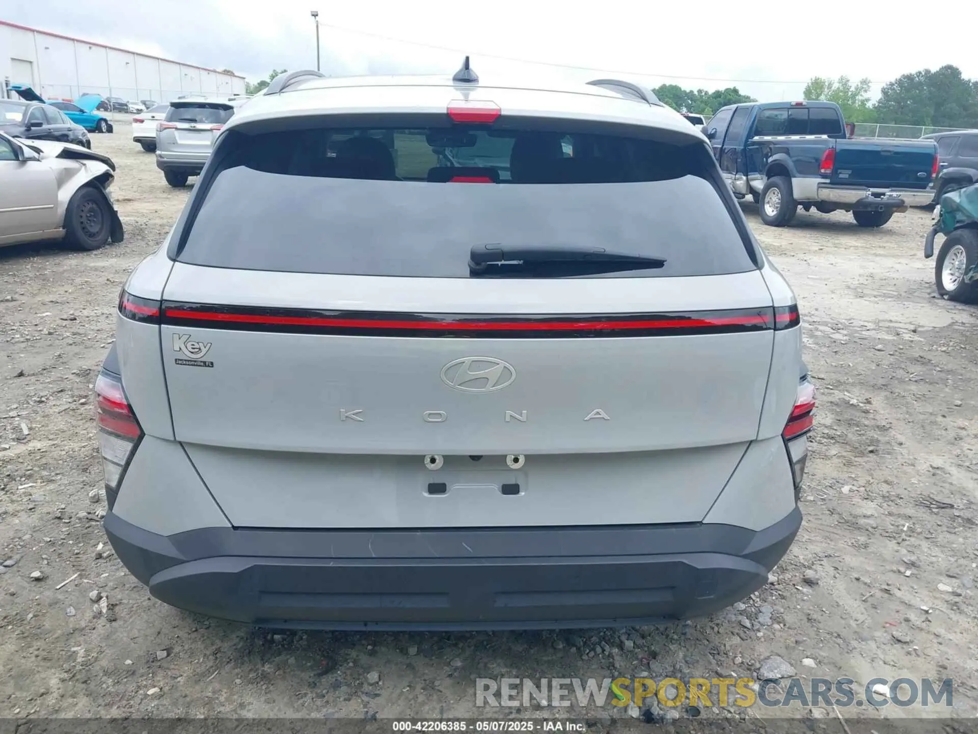 17 Photograph of a damaged car KM8HB3AB3RU053503 HYUNDAI KONA 2024