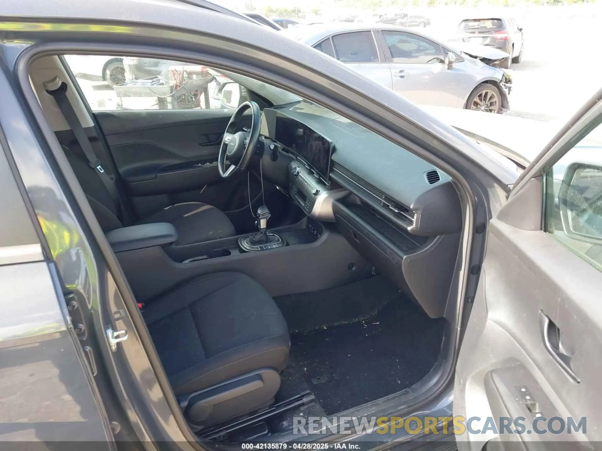 5 Photograph of a damaged car KM8HB3AB3RU116017 HYUNDAI KONA 2024