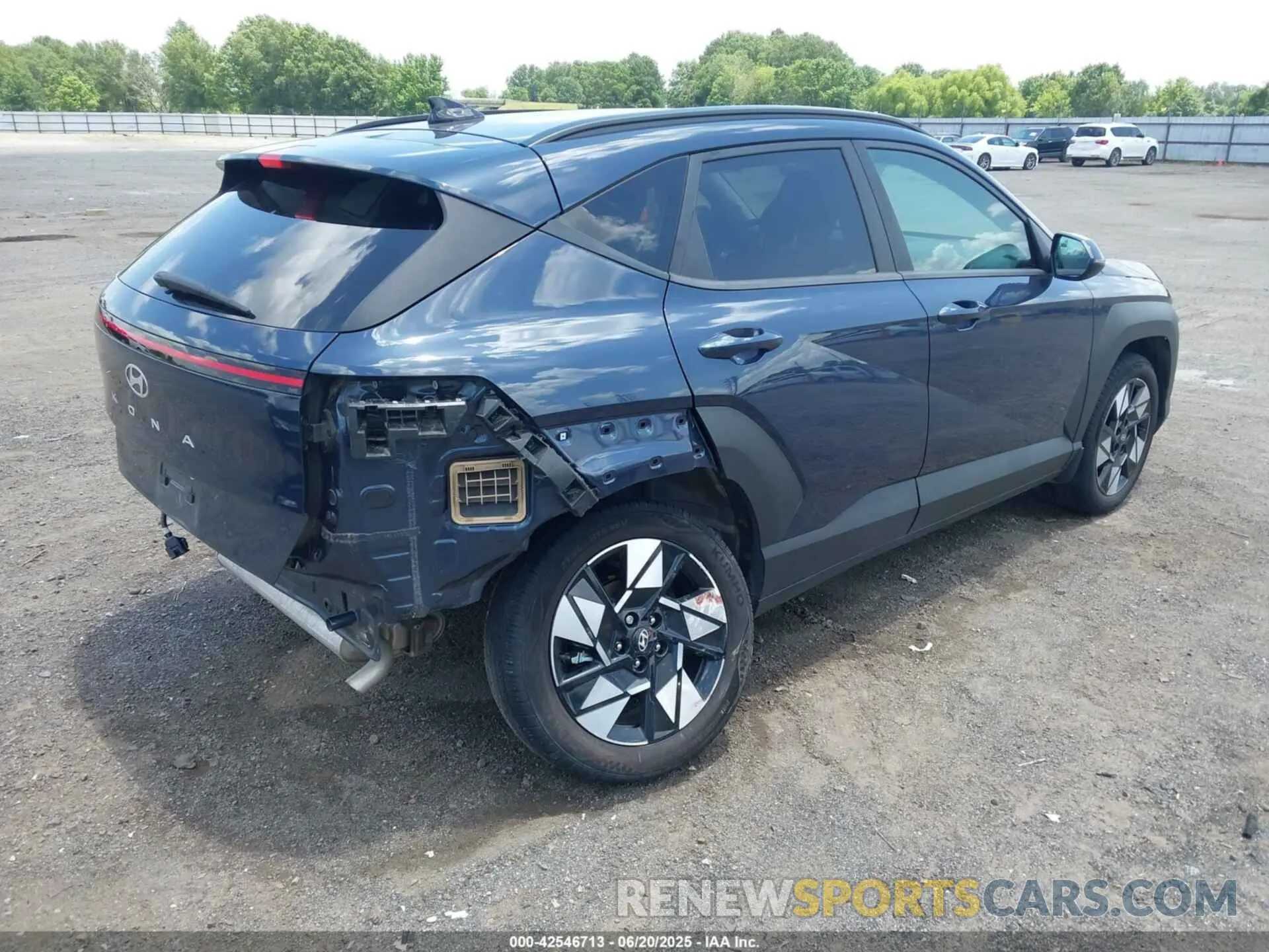 4 Photograph of a damaged car KM8HB3AB4RU084792 HYUNDAI KONA 2024