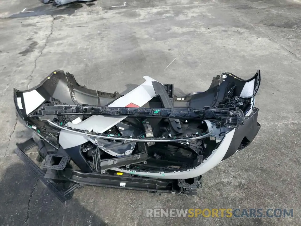 14 Photograph of a damaged car KM8HB3AB4RU118973 HYUNDAI KONA 2024