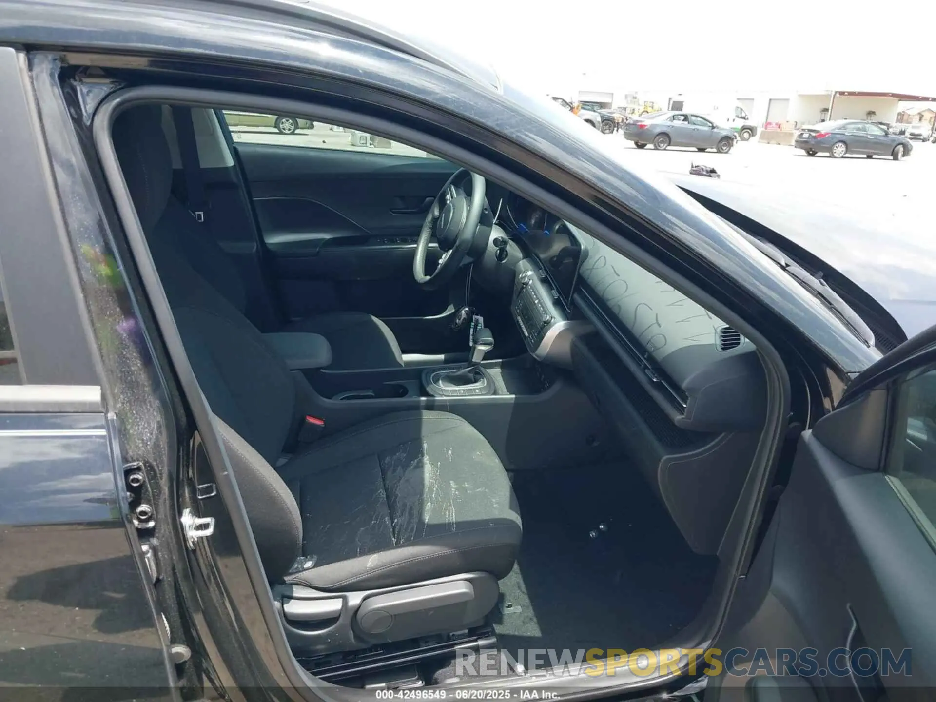 5 Photograph of a damaged car KM8HB3AB5RU111451 HYUNDAI KONA 2024