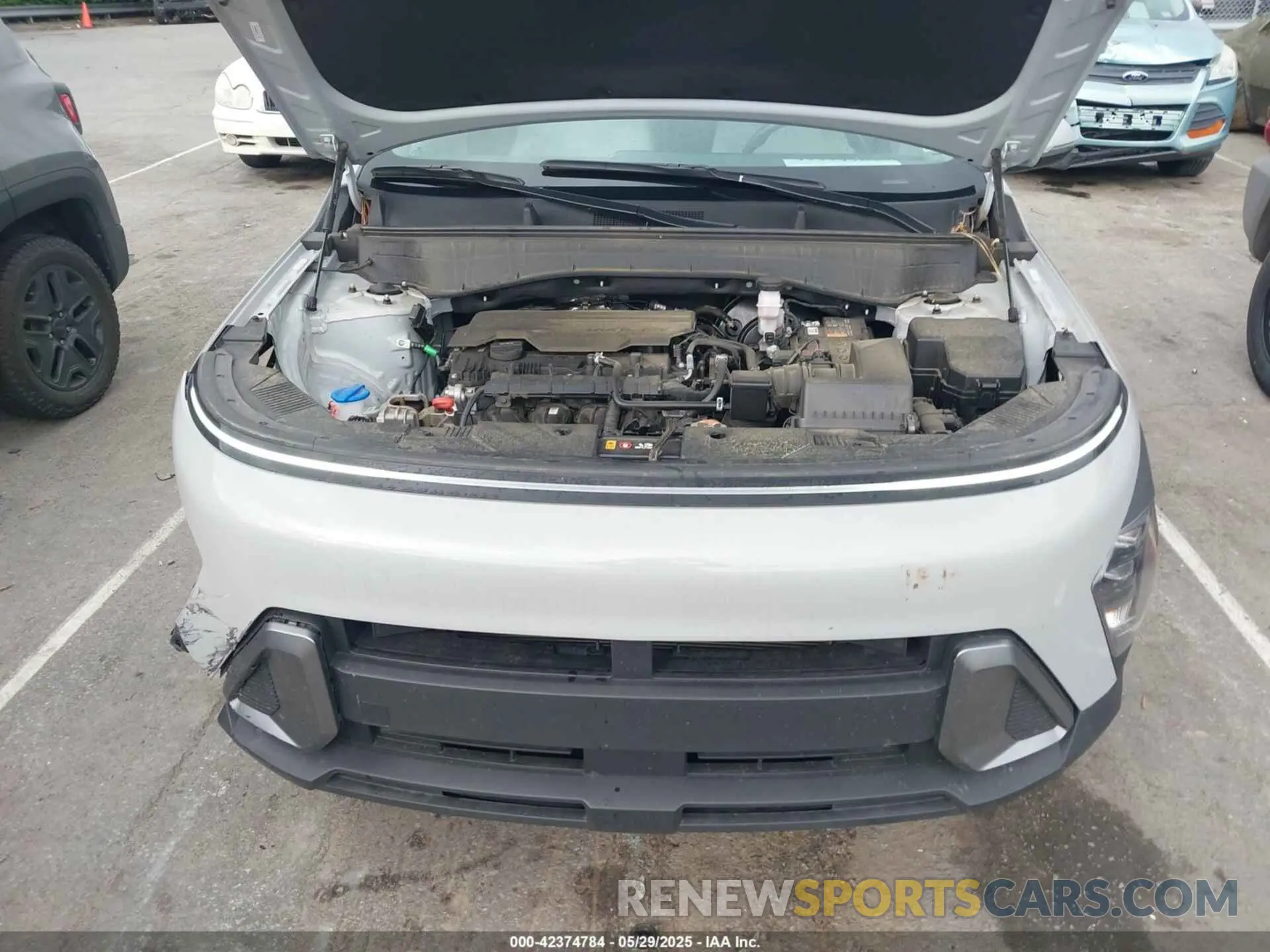 10 Photograph of a damaged car KM8HB3AB5RU117959 HYUNDAI KONA 2024