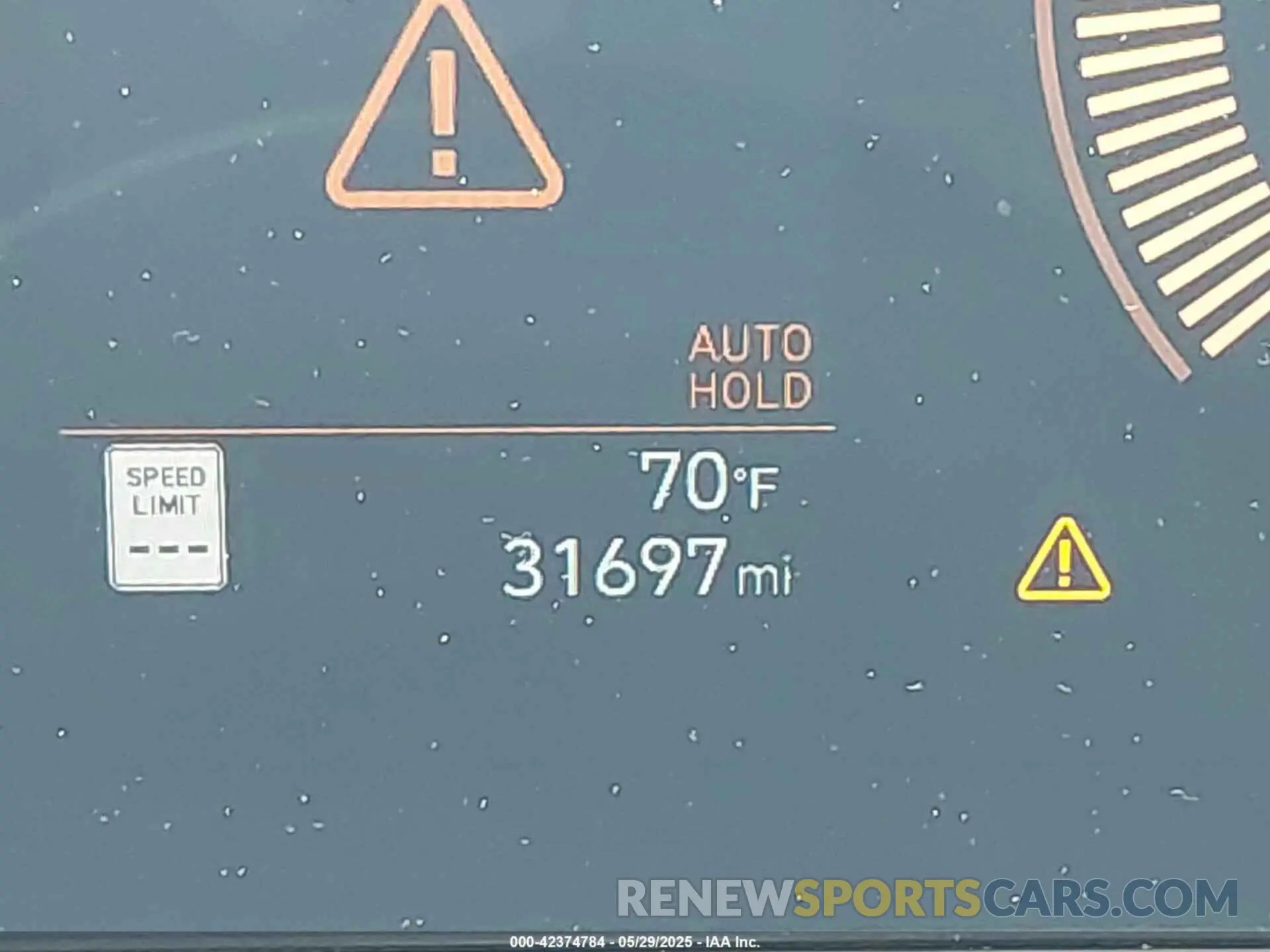 15 Photograph of a damaged car KM8HB3AB5RU117959 HYUNDAI KONA 2024