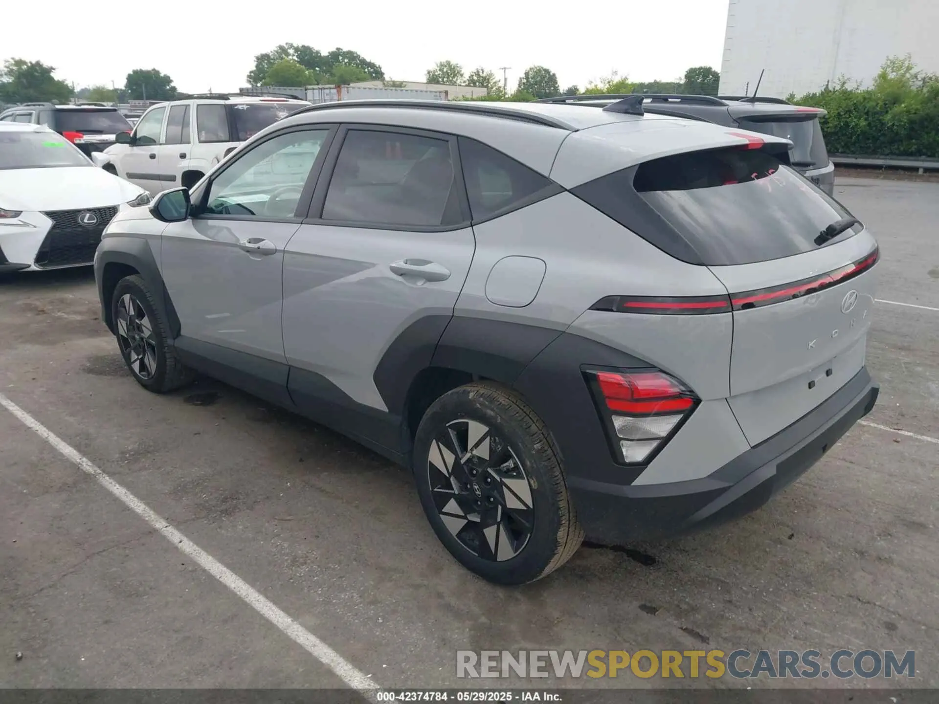 3 Photograph of a damaged car KM8HB3AB5RU117959 HYUNDAI KONA 2024