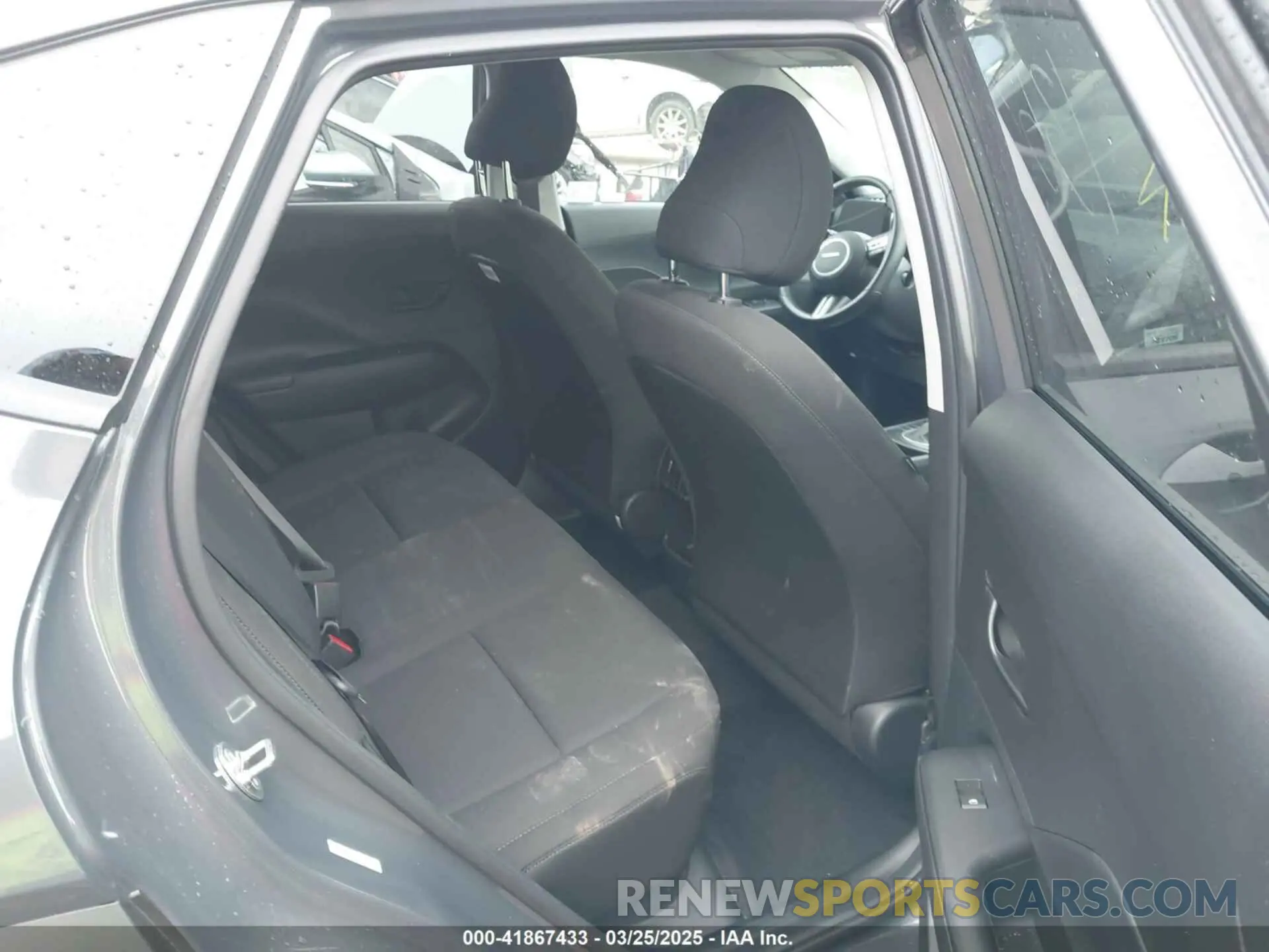 8 Photograph of a damaged car KM8HB3AB5RU135264 HYUNDAI KONA 2024