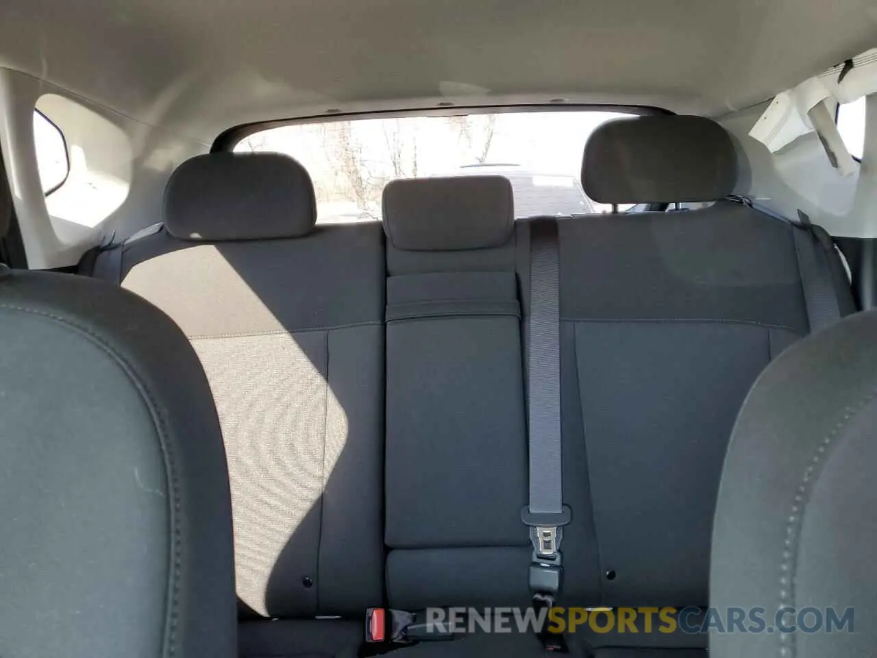 10 Photograph of a damaged car KM8HB3AB6RU065130 HYUNDAI KONA 2024