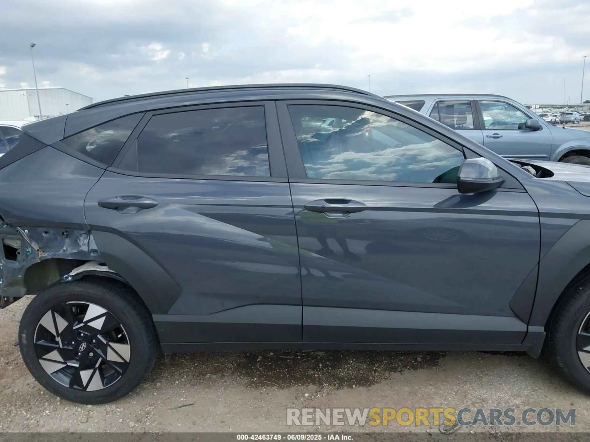 14 Photograph of a damaged car KM8HB3AB7RU054136 HYUNDAI KONA 2024