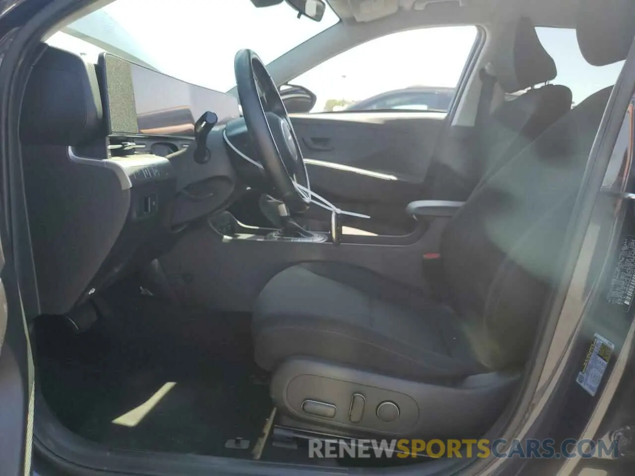 7 Photograph of a damaged car KM8HB3AB7RU077531 HYUNDAI KONA 2024