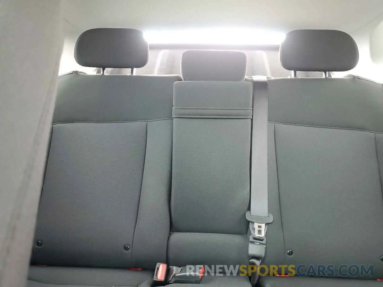 10 Photograph of a damaged car KM8HB3AB7RU104064 HYUNDAI KONA 2024