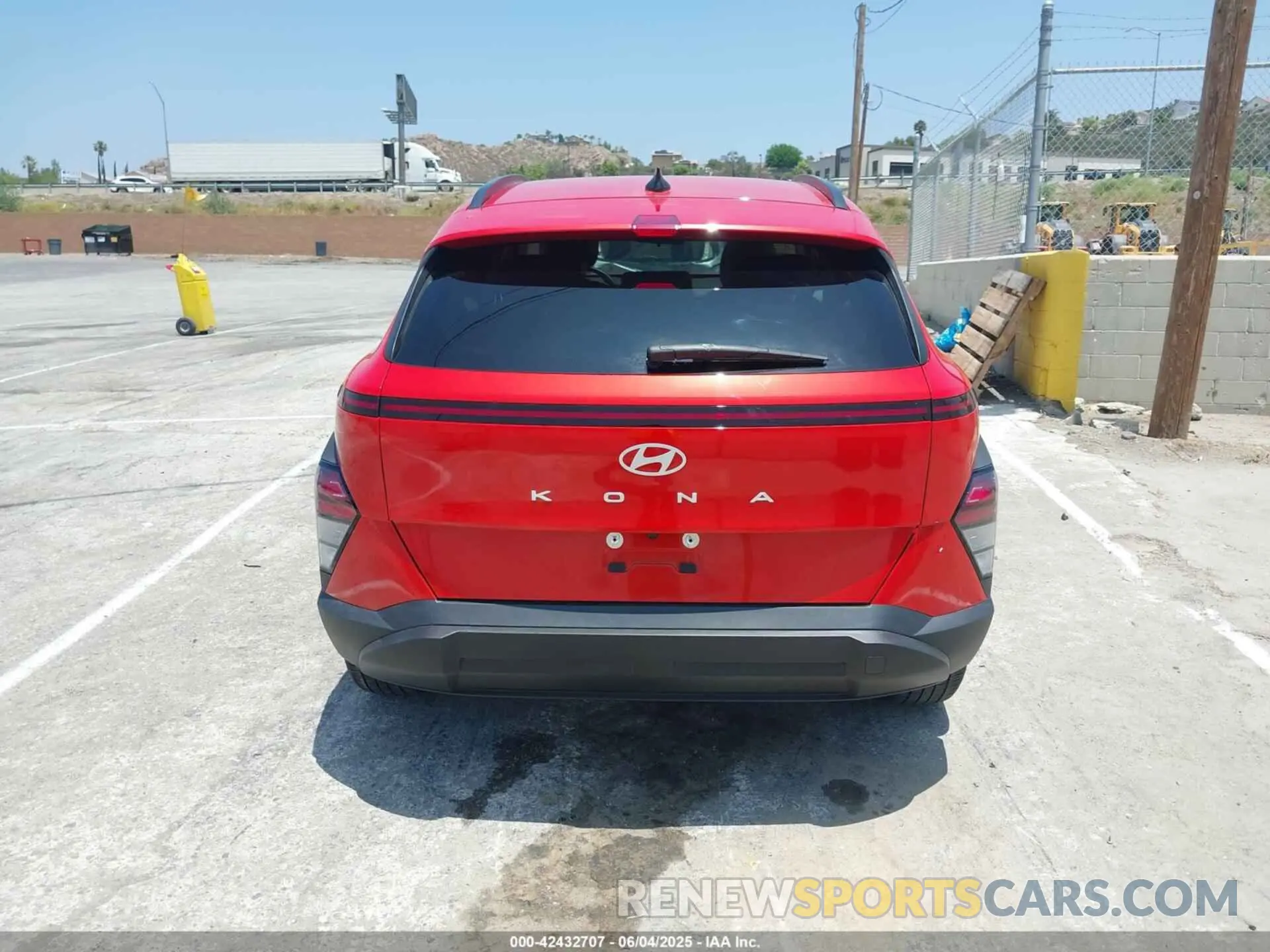 17 Photograph of a damaged car KM8HB3AB8RU095892 HYUNDAI KONA 2024