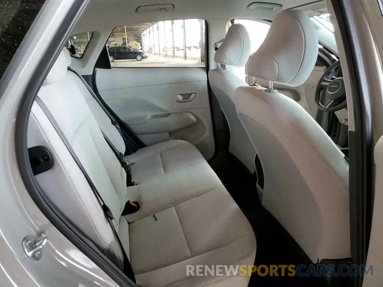 10 Photograph of a damaged car KM8HB3AB8RU166766 HYUNDAI KONA 2024