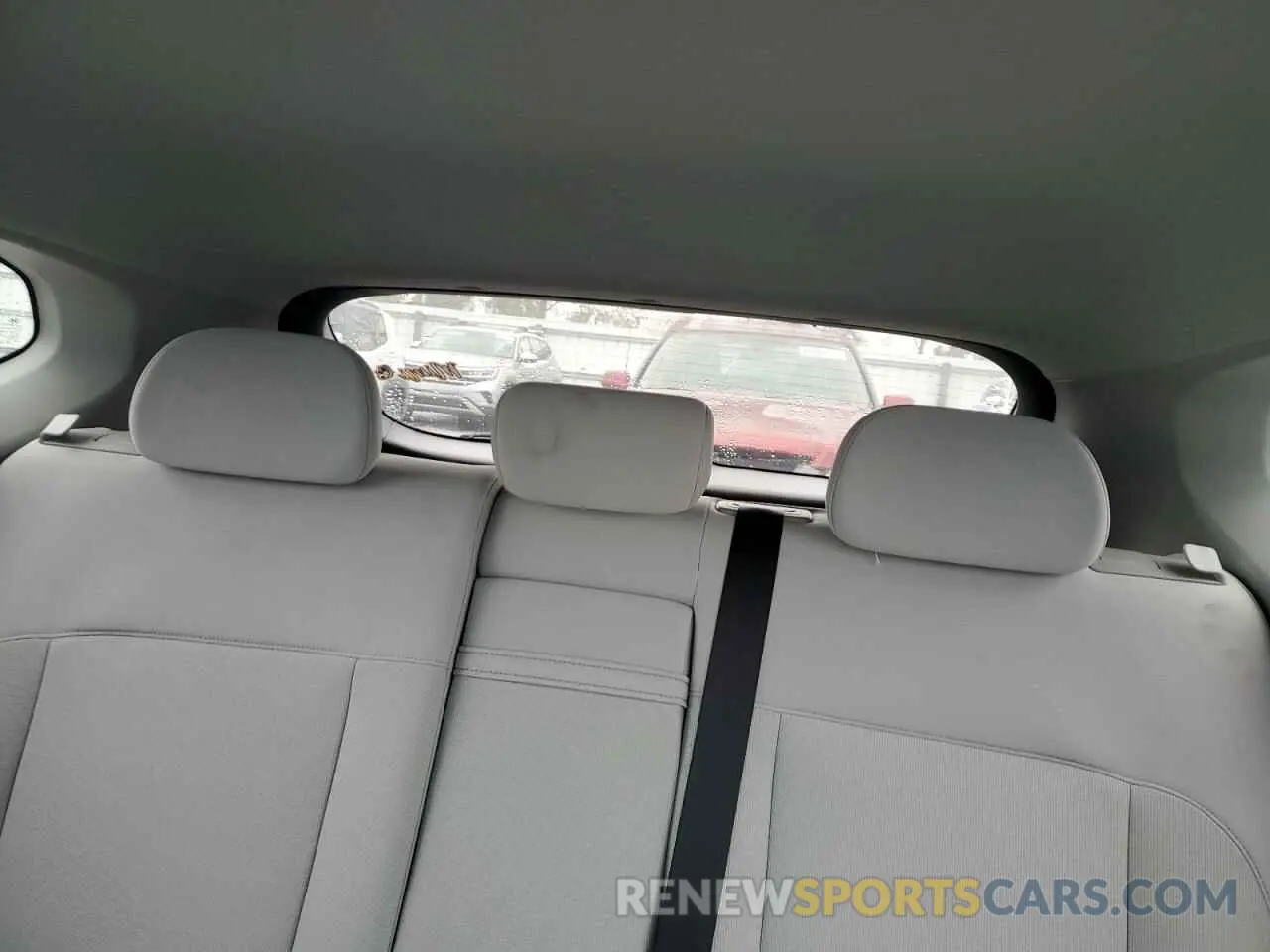 10 Photograph of a damaged car KM8HB3AB9RU038648 HYUNDAI KONA 2024