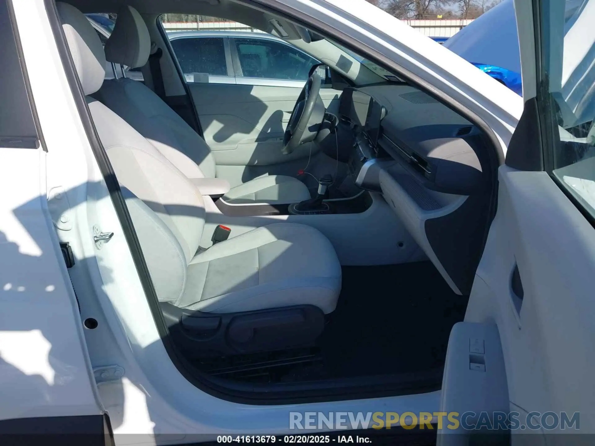 5 Photograph of a damaged car KM8HB3AB9RU130830 HYUNDAI KONA 2024