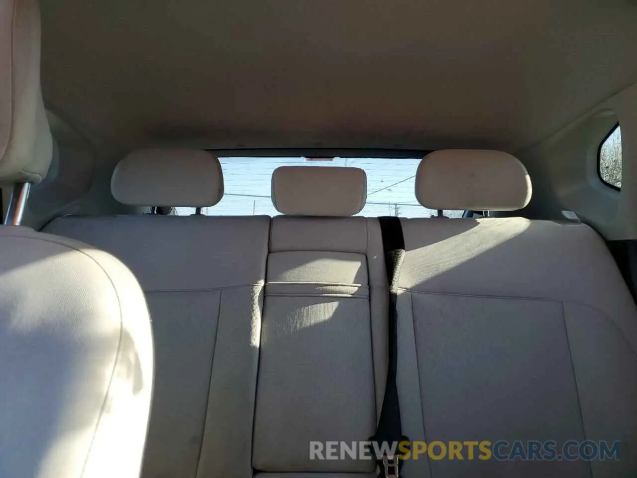 10 Photograph of a damaged car KM8HB3AB9RU139219 HYUNDAI KONA 2024