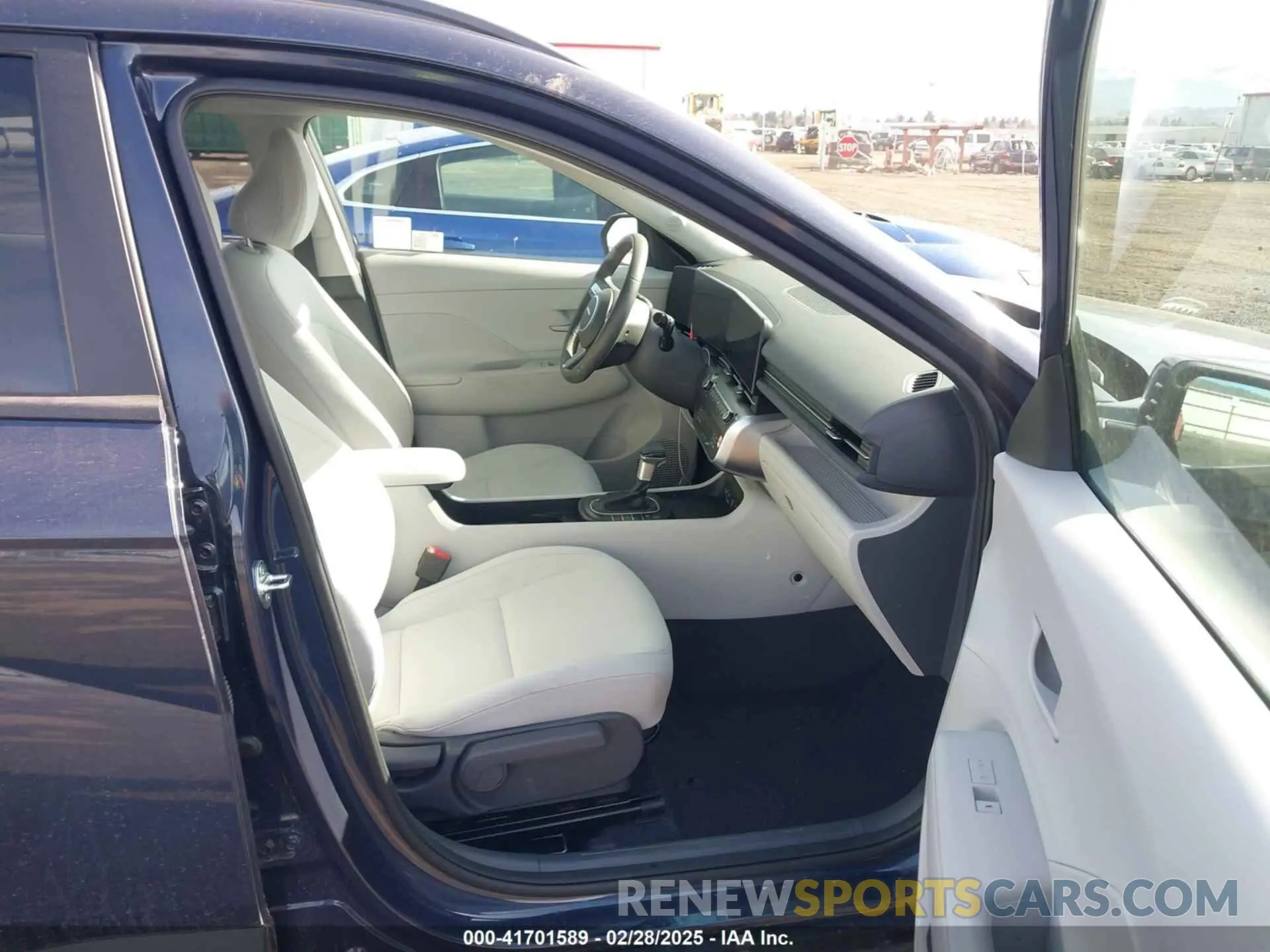 5 Photograph of a damaged car KM8HB3ABXRU184590 HYUNDAI KONA 2024