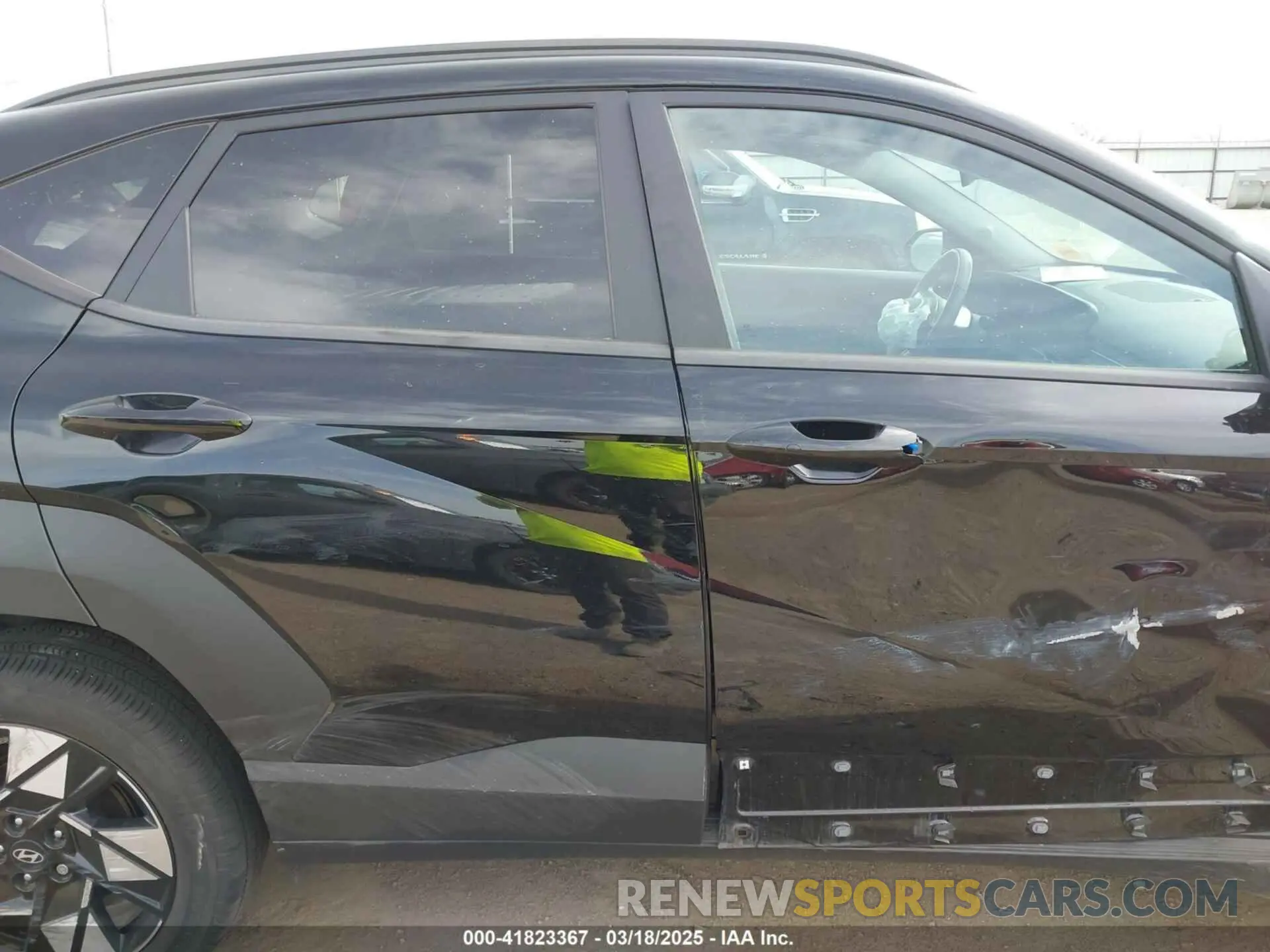 14 Photograph of a damaged car KM8HBCAB0RU075619 HYUNDAI KONA 2024