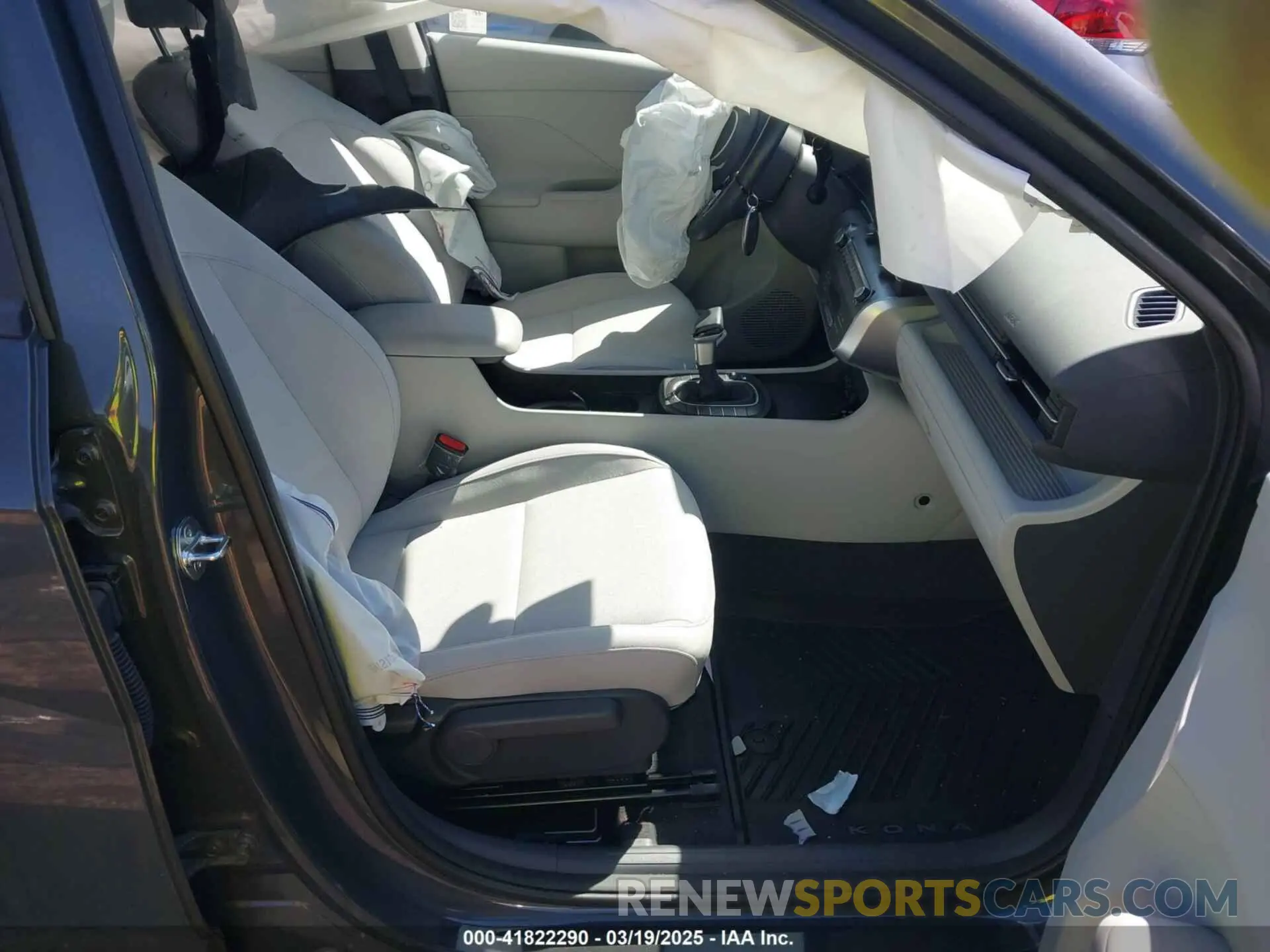 5 Photograph of a damaged car KM8HBCAB3RU074948 HYUNDAI KONA 2024