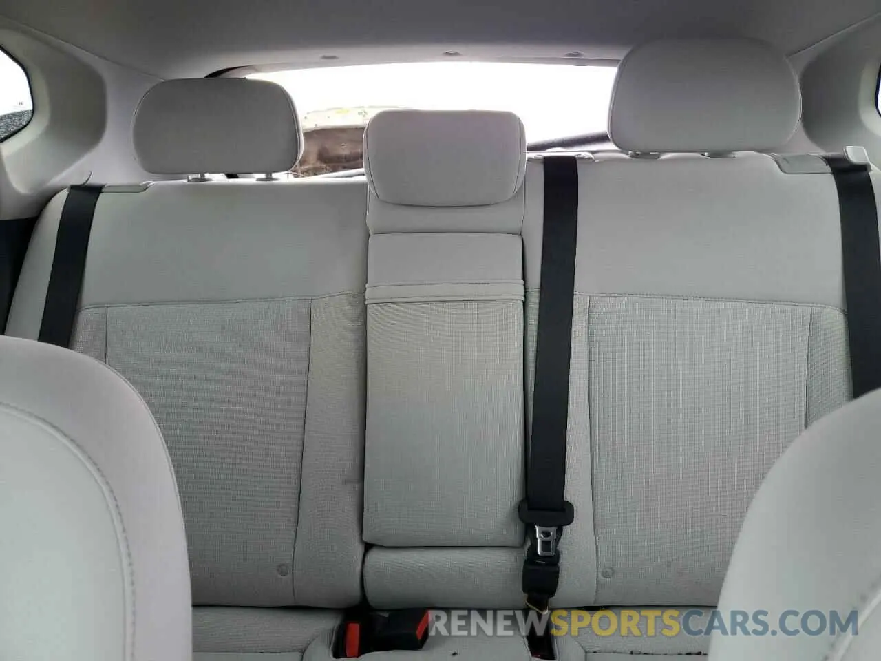 10 Photograph of a damaged car KM8HBCAB7RU105893 HYUNDAI KONA 2024