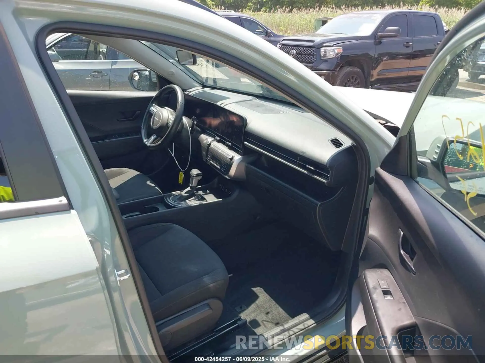5 Photograph of a damaged car KM8HBCAB8RU051973 HYUNDAI KONA 2024