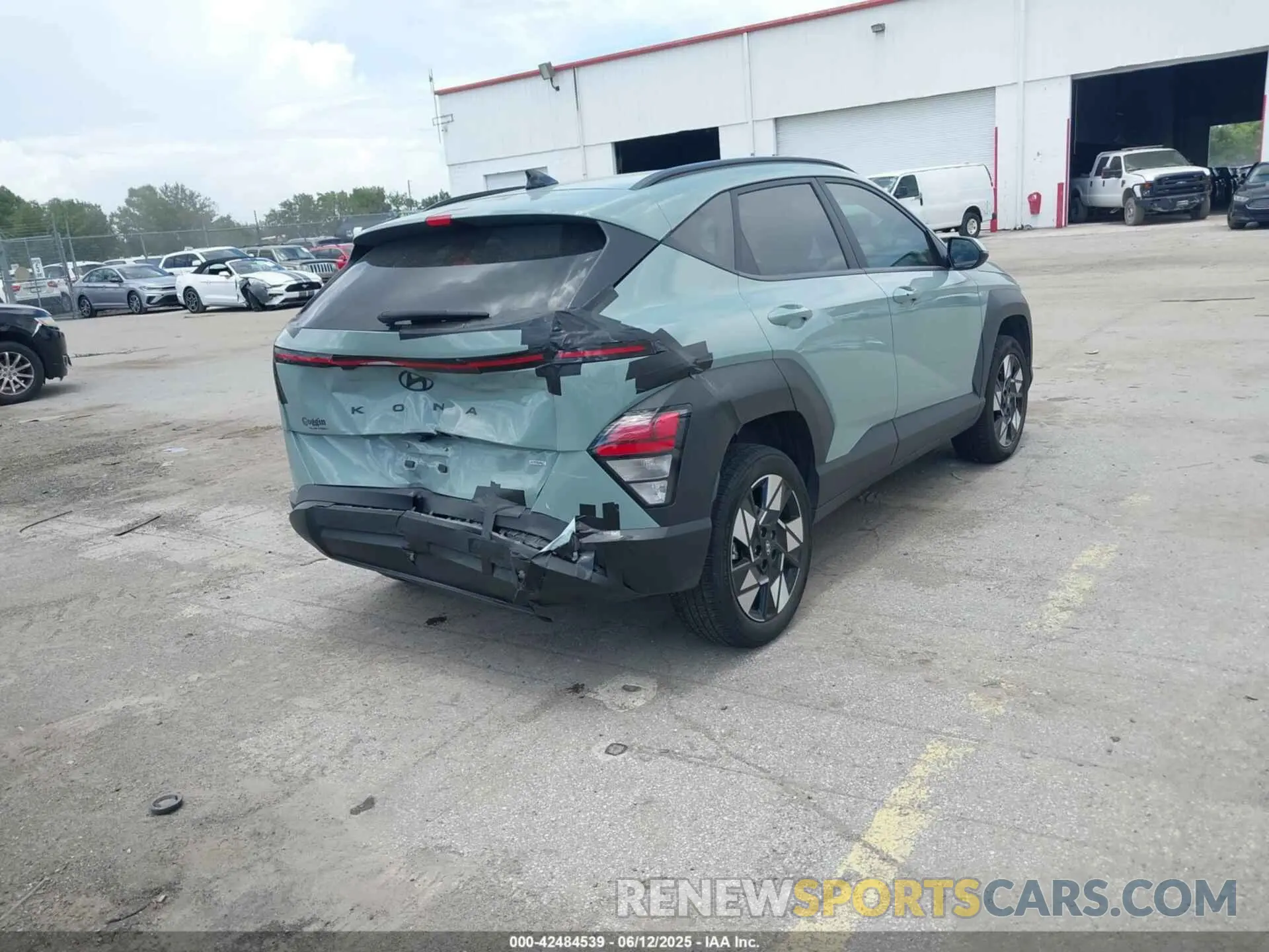 4 Photograph of a damaged car KM8HBCAB9RU038326 HYUNDAI KONA 2024