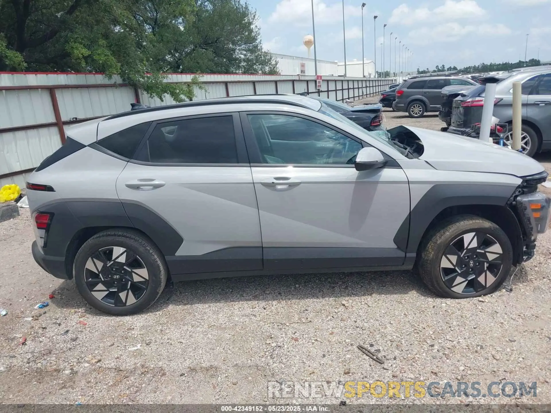 14 Photograph of a damaged car KM8HBCABXRU105984 HYUNDAI KONA 2024