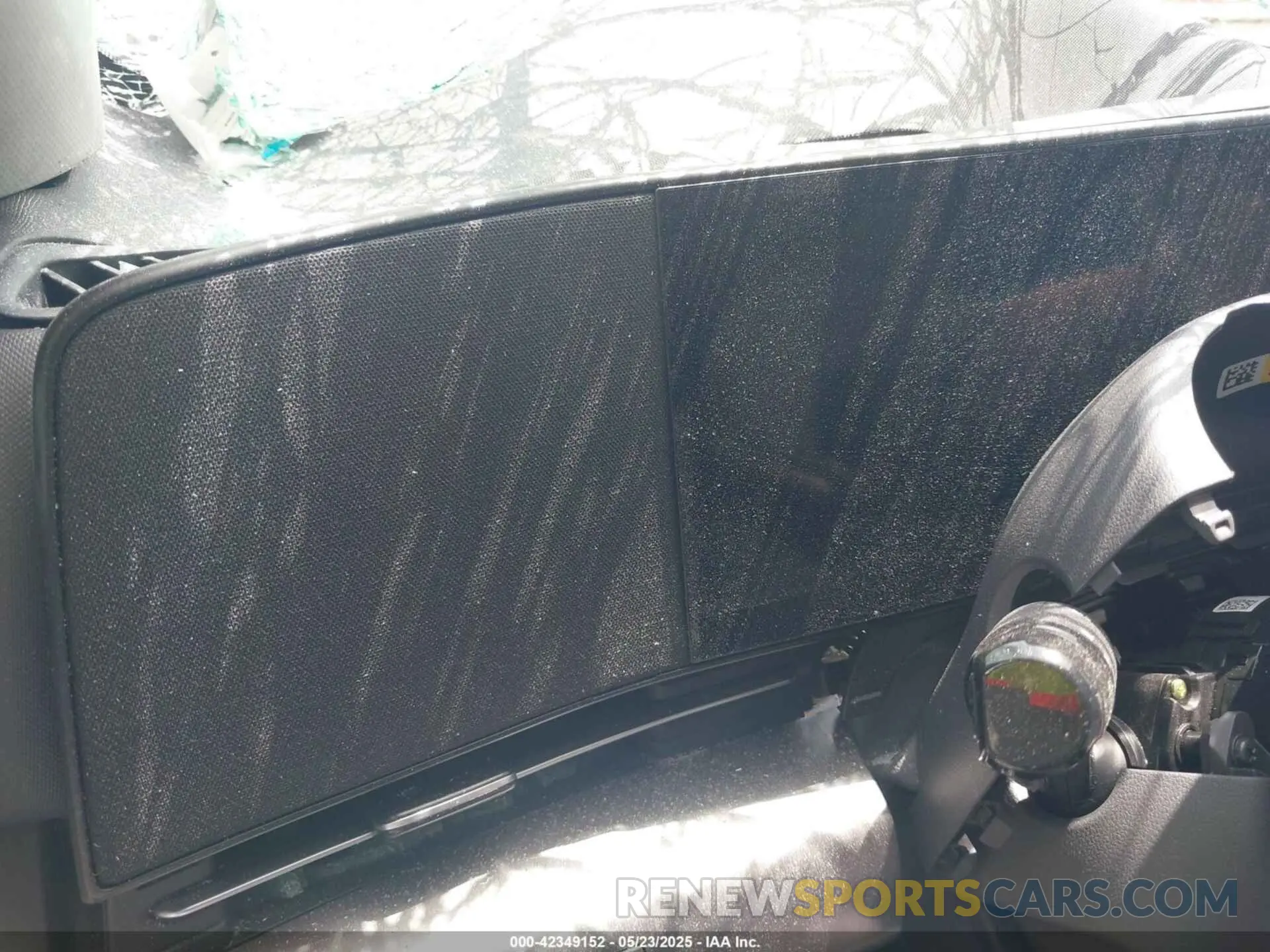 16 Photograph of a damaged car KM8HBCABXRU105984 HYUNDAI KONA 2024