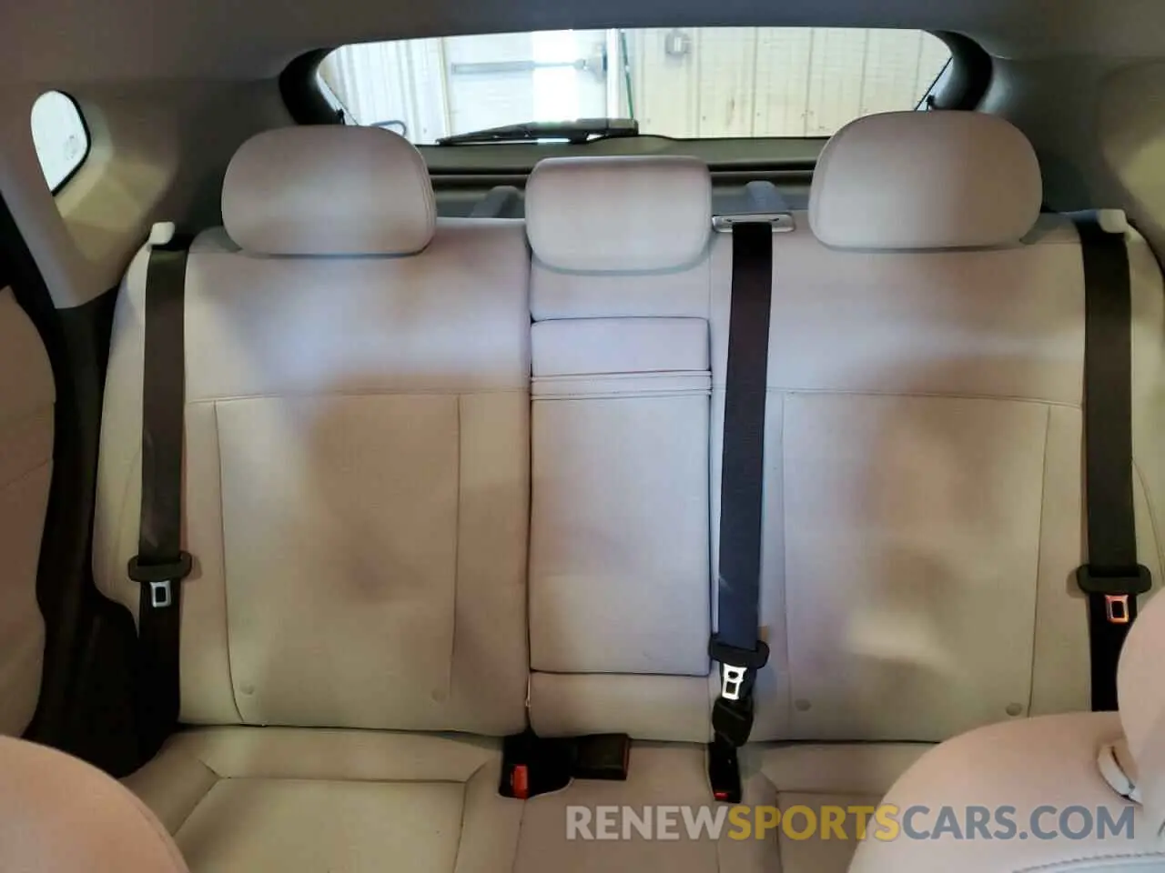 10 Photograph of a damaged car KM8HBCABXRU163075 HYUNDAI KONA 2024
