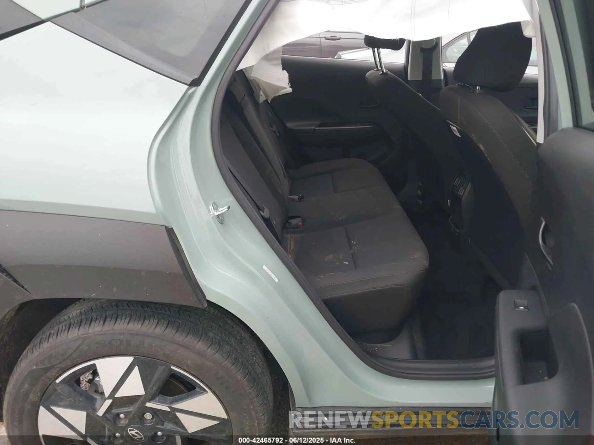 8 Photograph of a damaged car KM8HC3AB2RU171829 HYUNDAI KONA 2024
