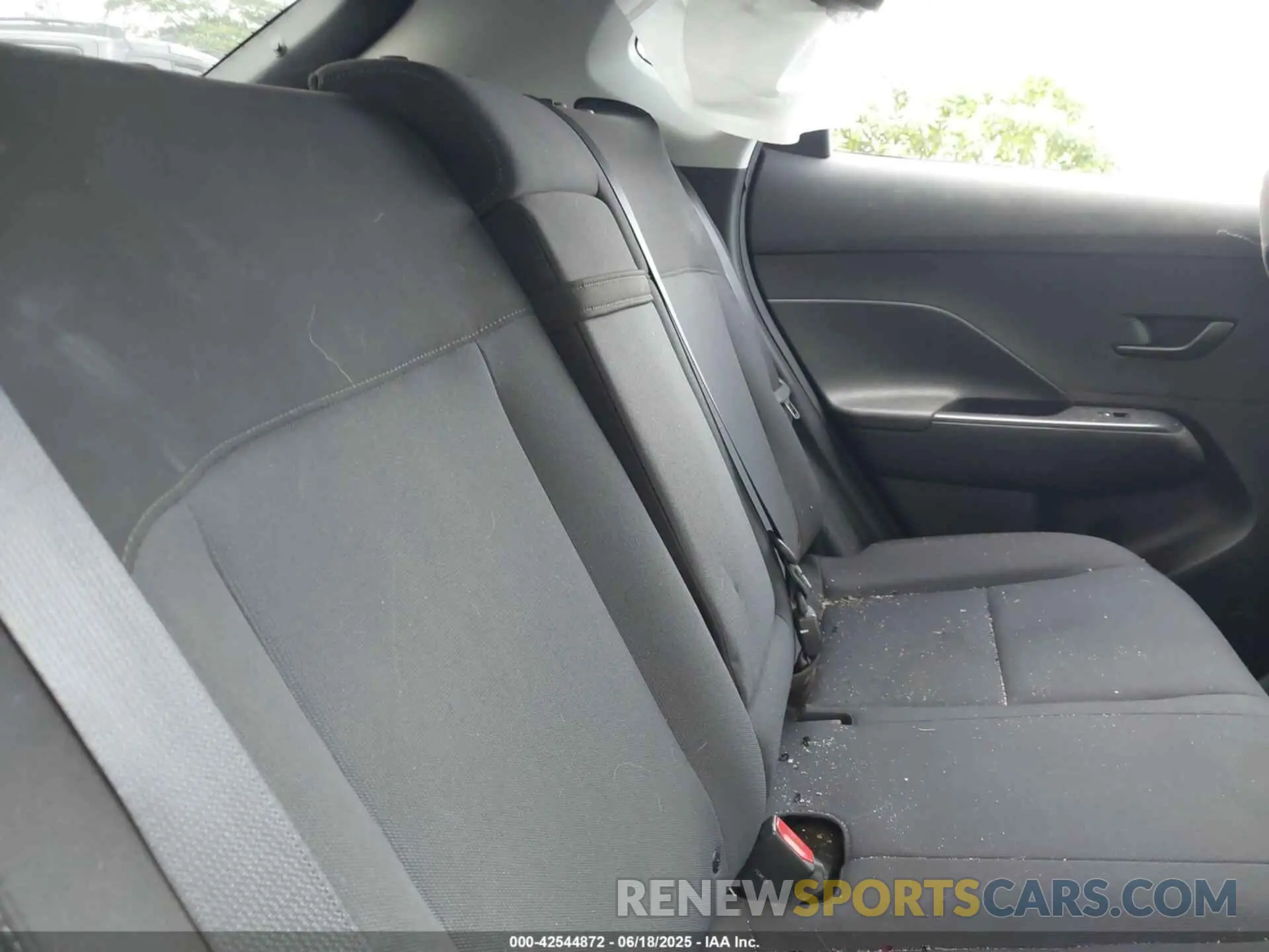 8 Photograph of a damaged car KM8HC3AB8RU066177 HYUNDAI KONA 2024