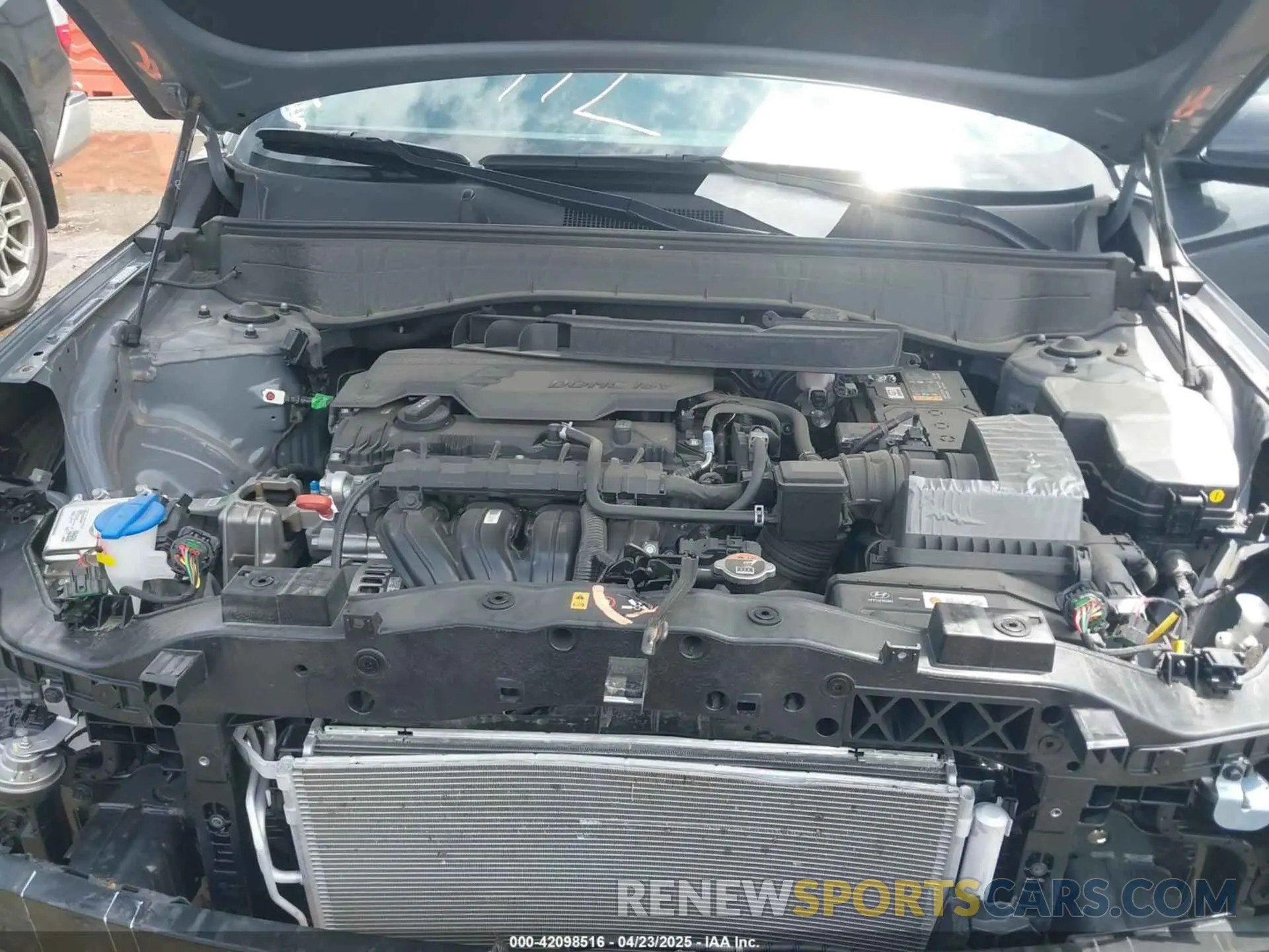 10 Photograph of a damaged car KM8HC3AB8RU122568 HYUNDAI KONA 2024
