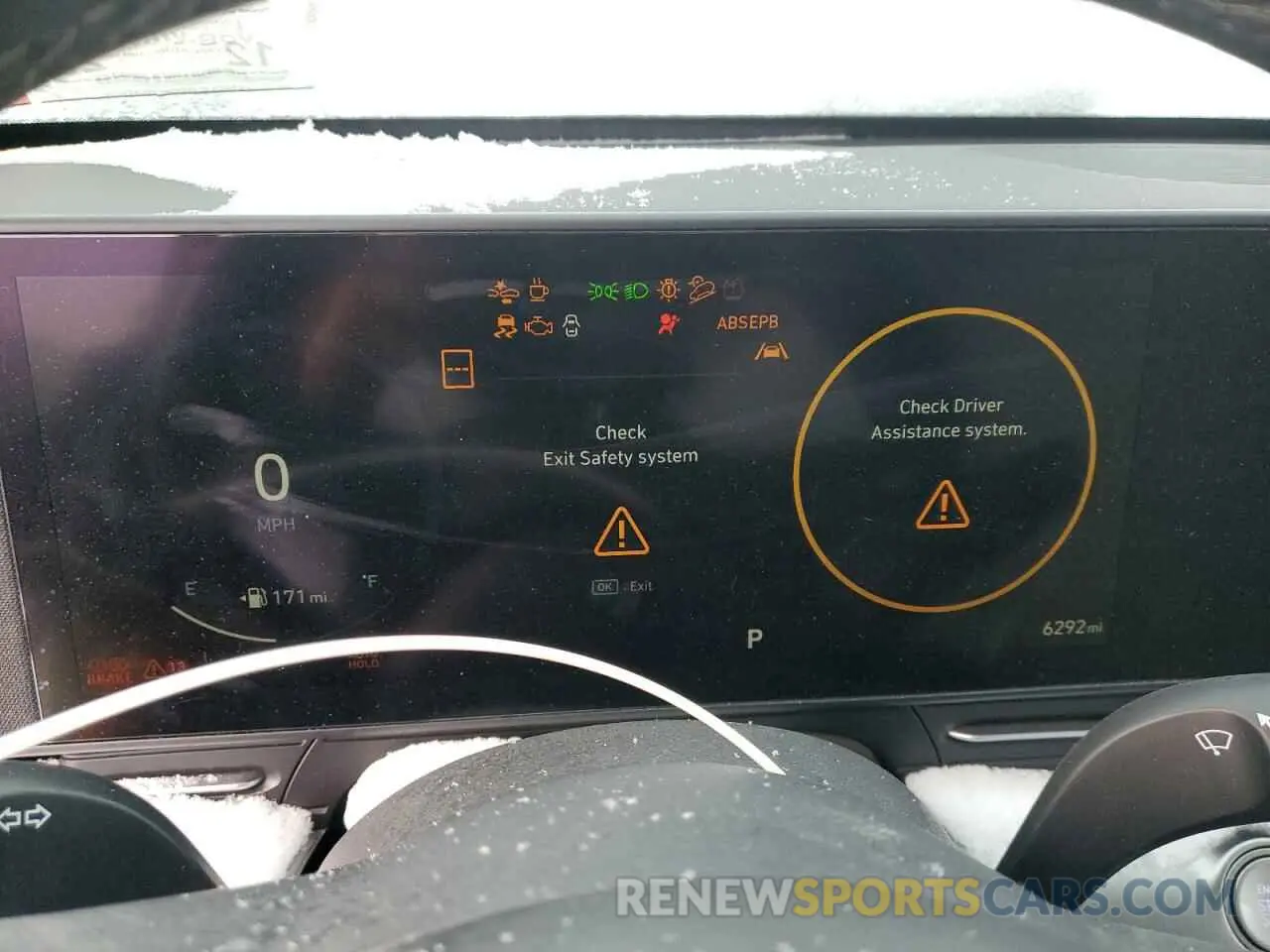 9 Photograph of a damaged car KM8HCCAB0RU072233 HYUNDAI KONA 2024