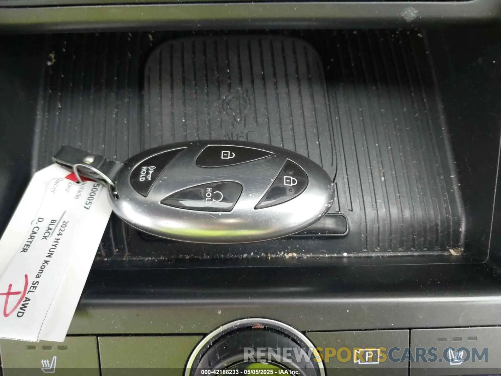 11 Photograph of a damaged car KM8HCCAB2RU075084 HYUNDAI KONA 2024