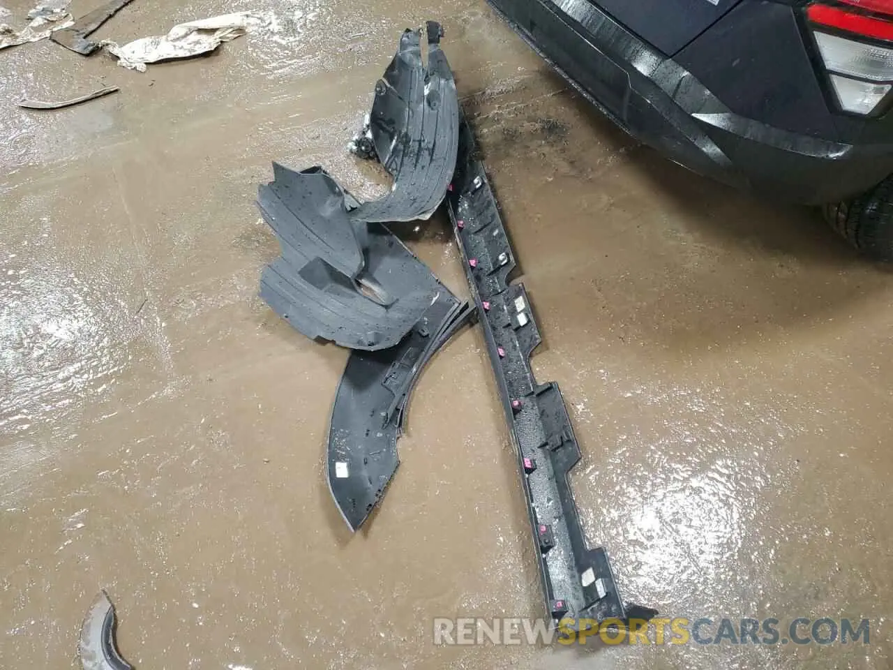 12 Photograph of a damaged car KM8HCCAB3RU044958 HYUNDAI KONA 2024