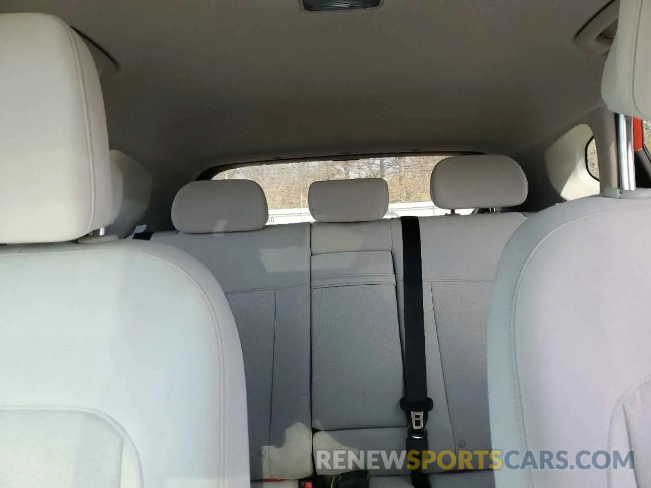 10 Photograph of a damaged car KM8HCCAB5RU083874 HYUNDAI KONA 2024