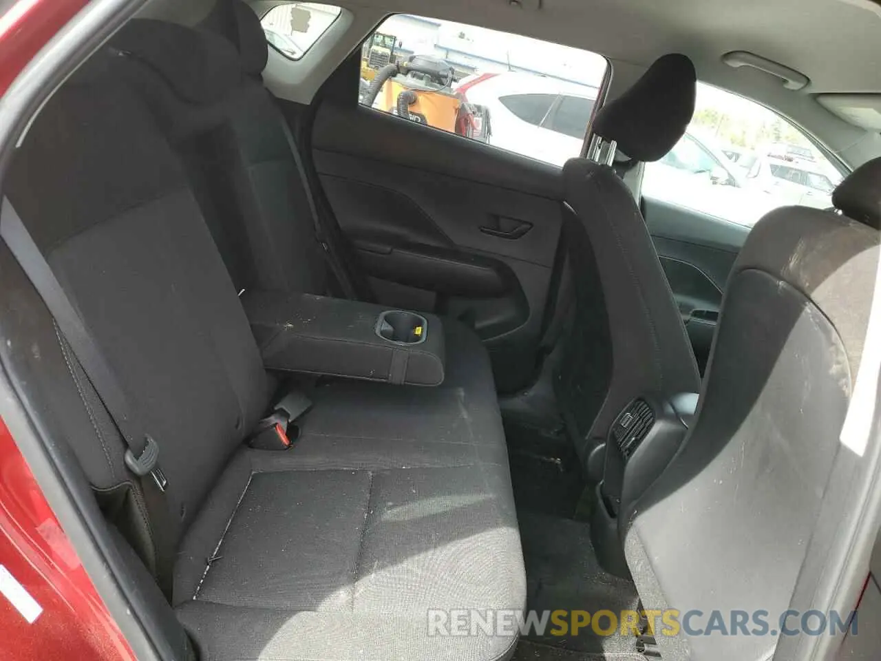 11 Photograph of a damaged car KM8HCCAB5RU178743 HYUNDAI KONA 2024