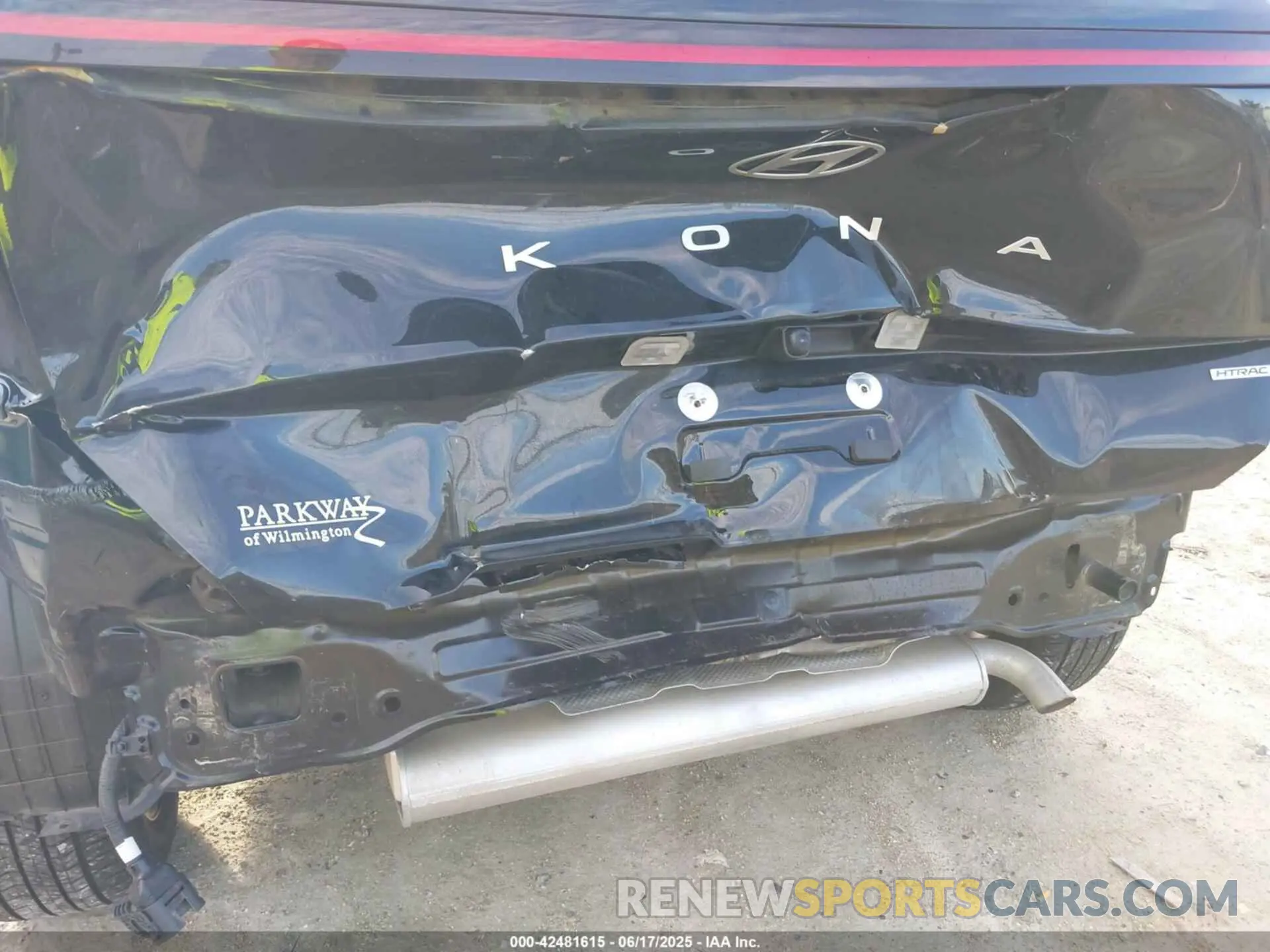 18 Photograph of a damaged car KM8HCCAB6RU081180 HYUNDAI KONA 2024