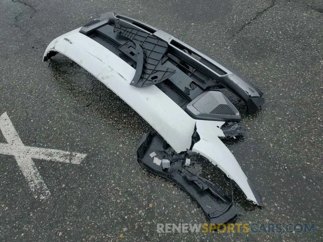 15 Photograph of a damaged car KM8HE3A30RU172951 HYUNDAI KONA 2024