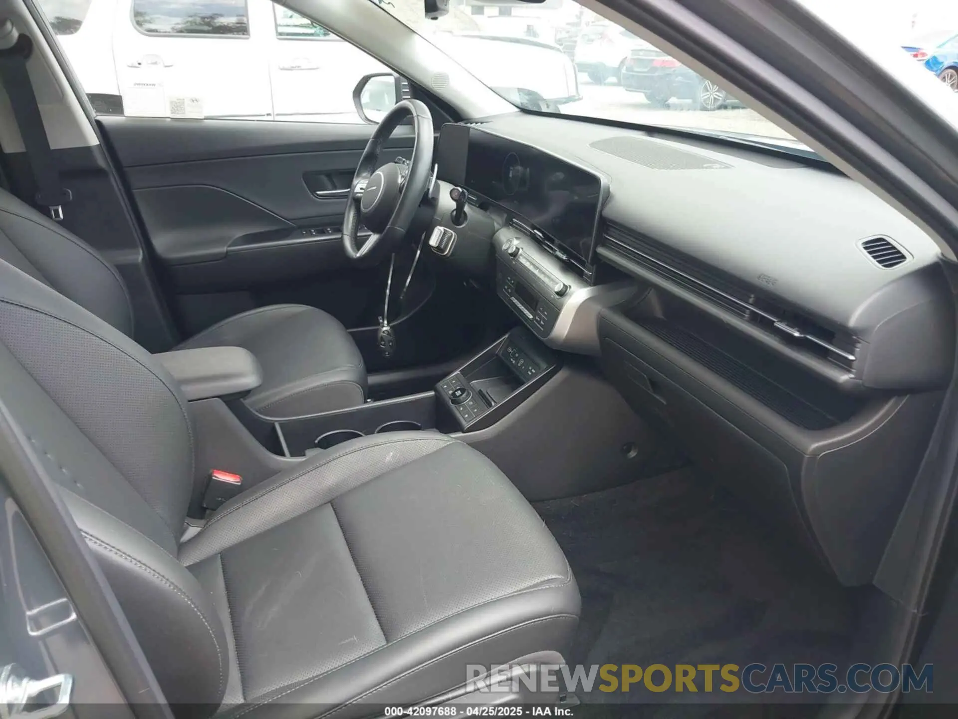 5 Photograph of a damaged car KM8HE3A33RU174869 HYUNDAI KONA 2024