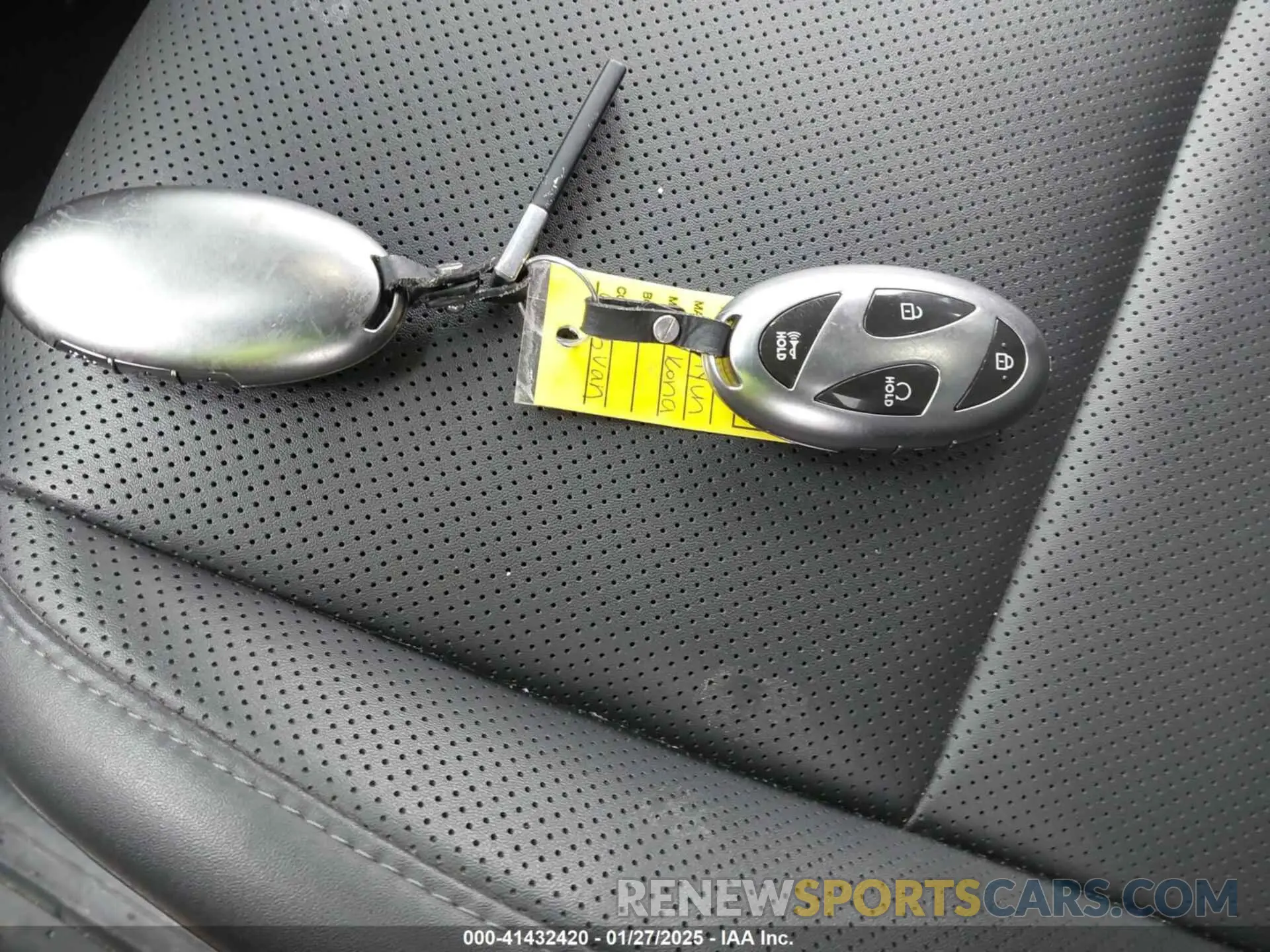 11 Photograph of a damaged car KM8HE3A36RU065595 HYUNDAI KONA 2024