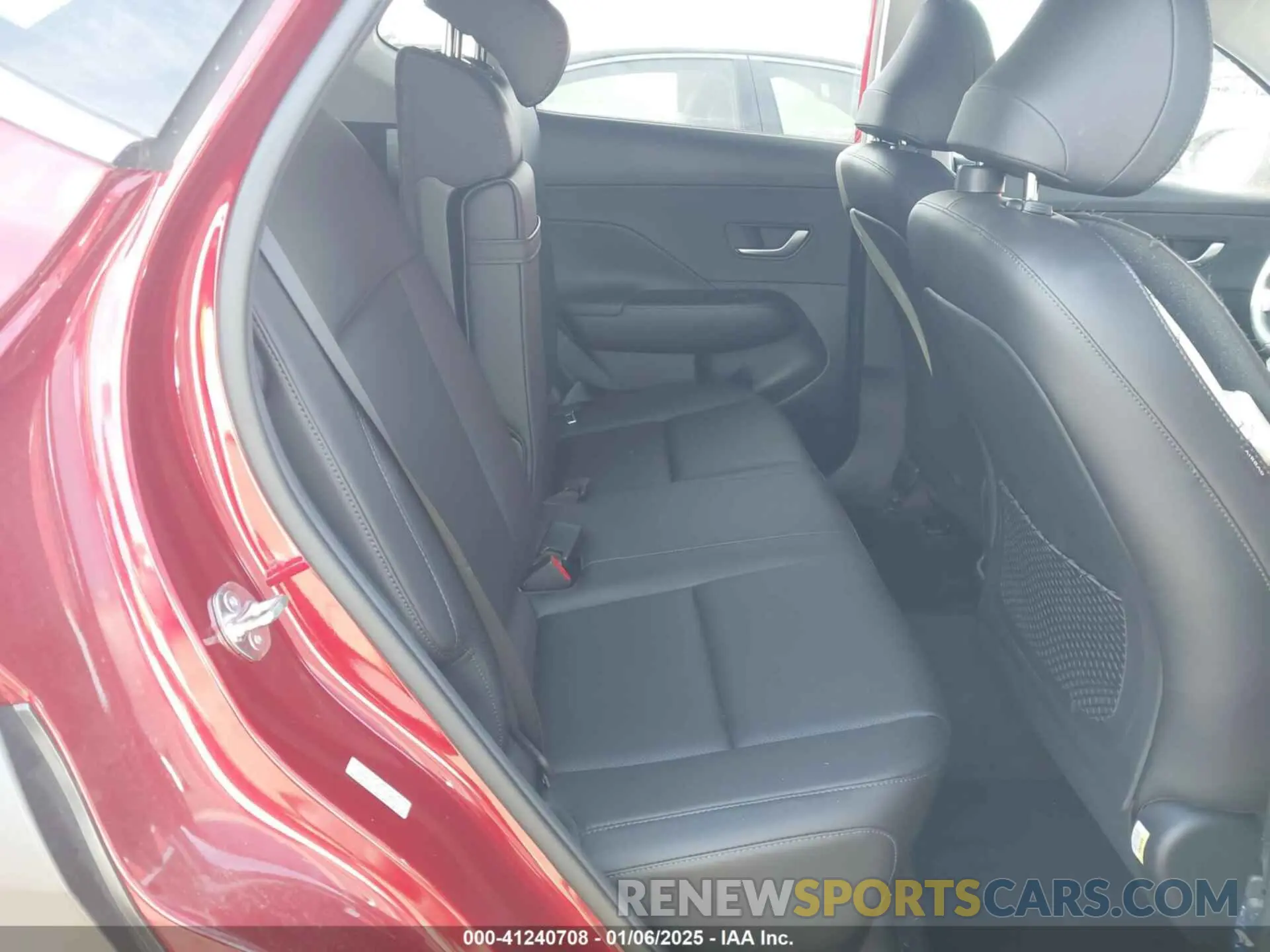 8 Photograph of a damaged car KM8HE3A39RU118399 HYUNDAI KONA 2024