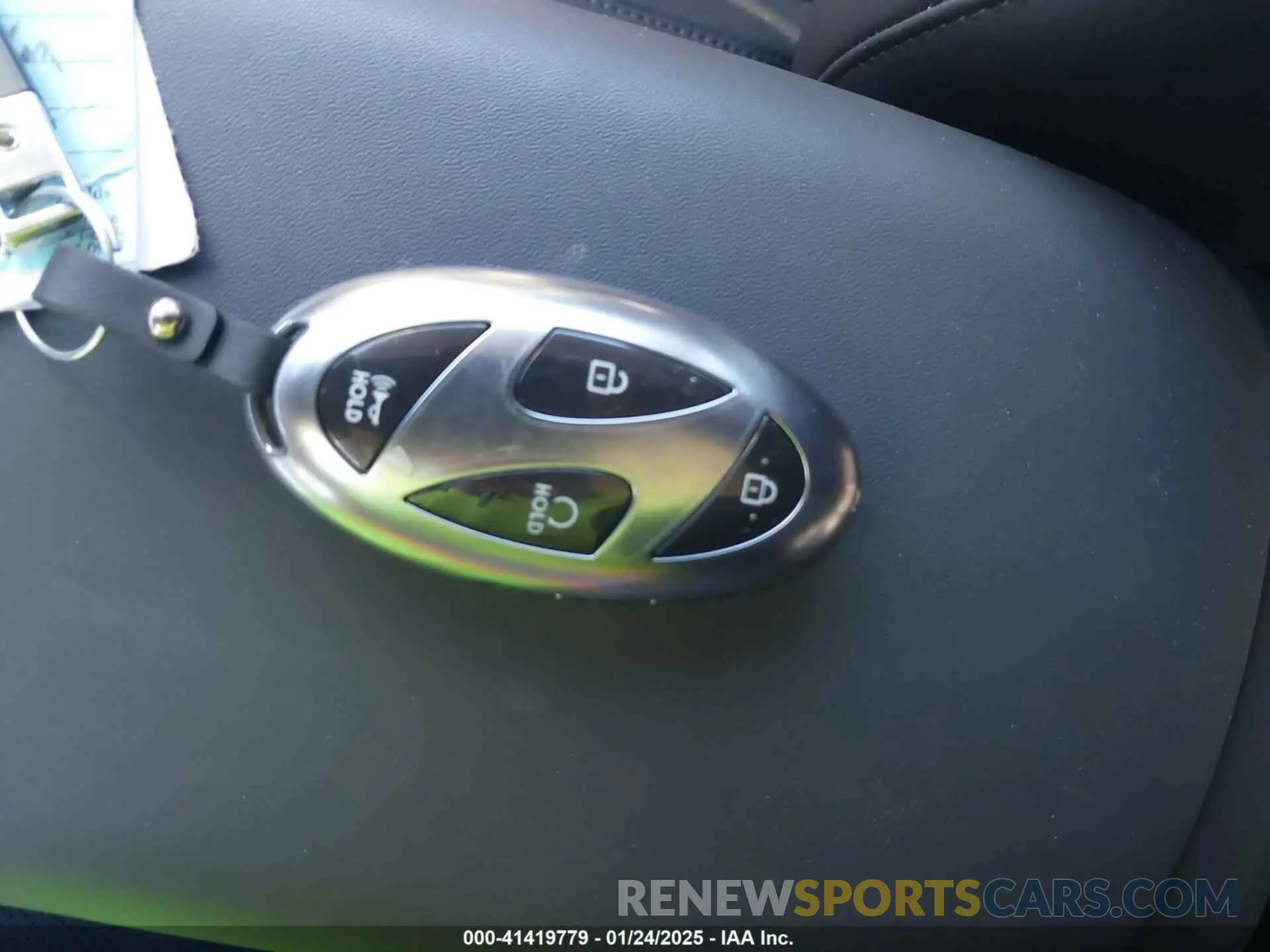 11 Photograph of a damaged car KM8HECA30RU121000 HYUNDAI KONA 2024