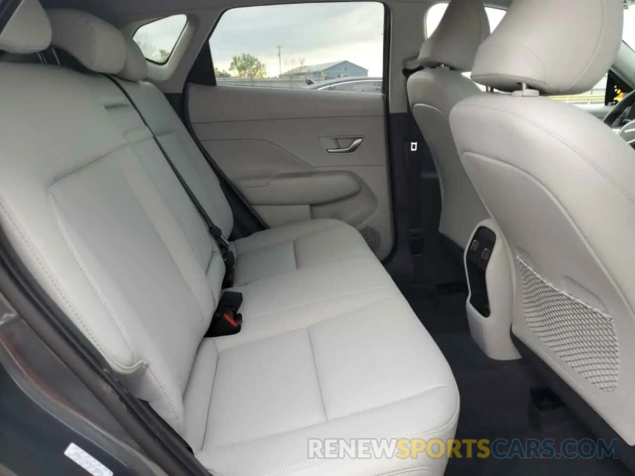 11 Photograph of a damaged car KM8HECA32RU172868 HYUNDAI KONA 2024