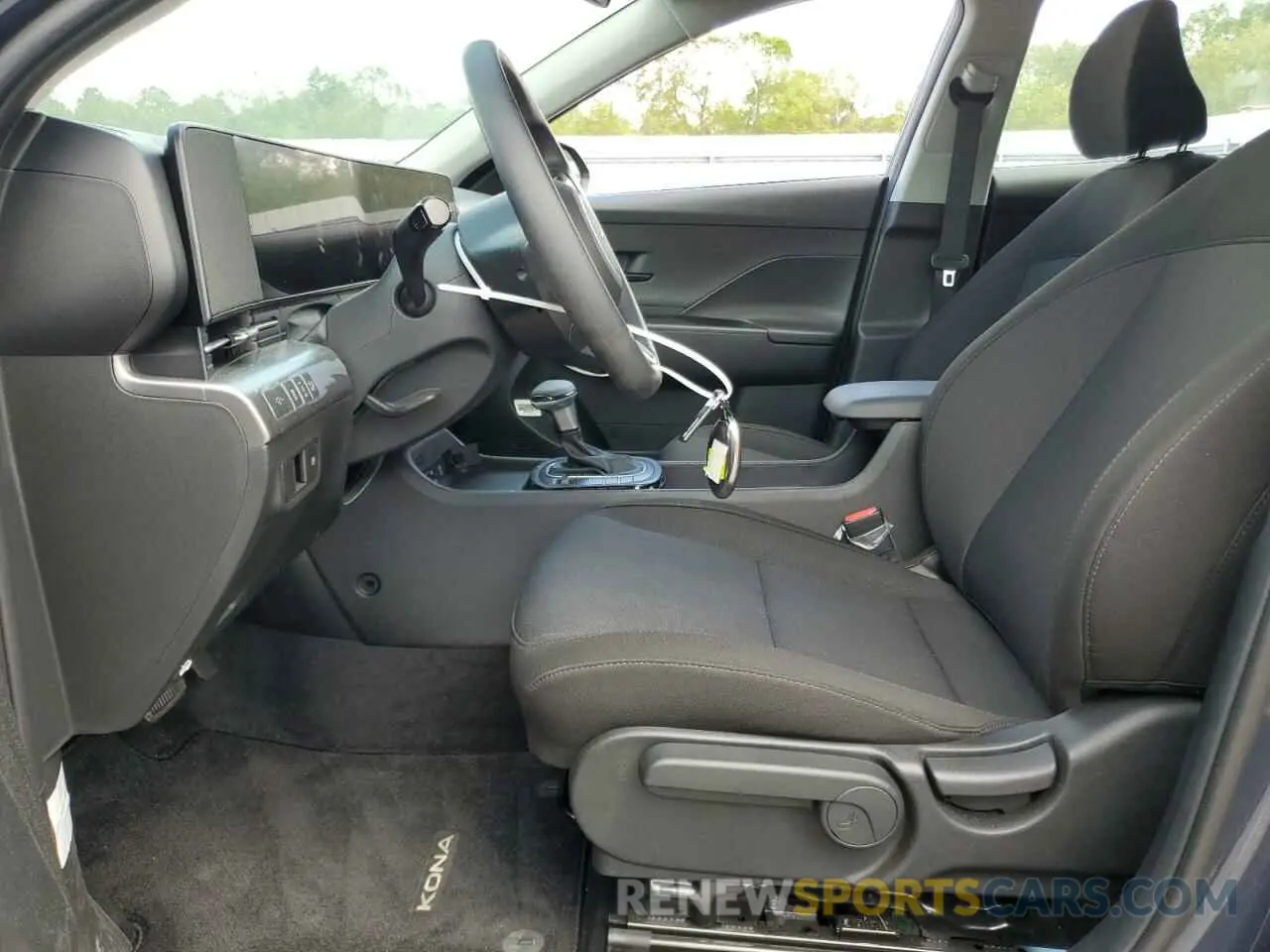 7 Photograph of a damaged car KM8HA3AB0SU236432 HYUNDAI KONA 2025