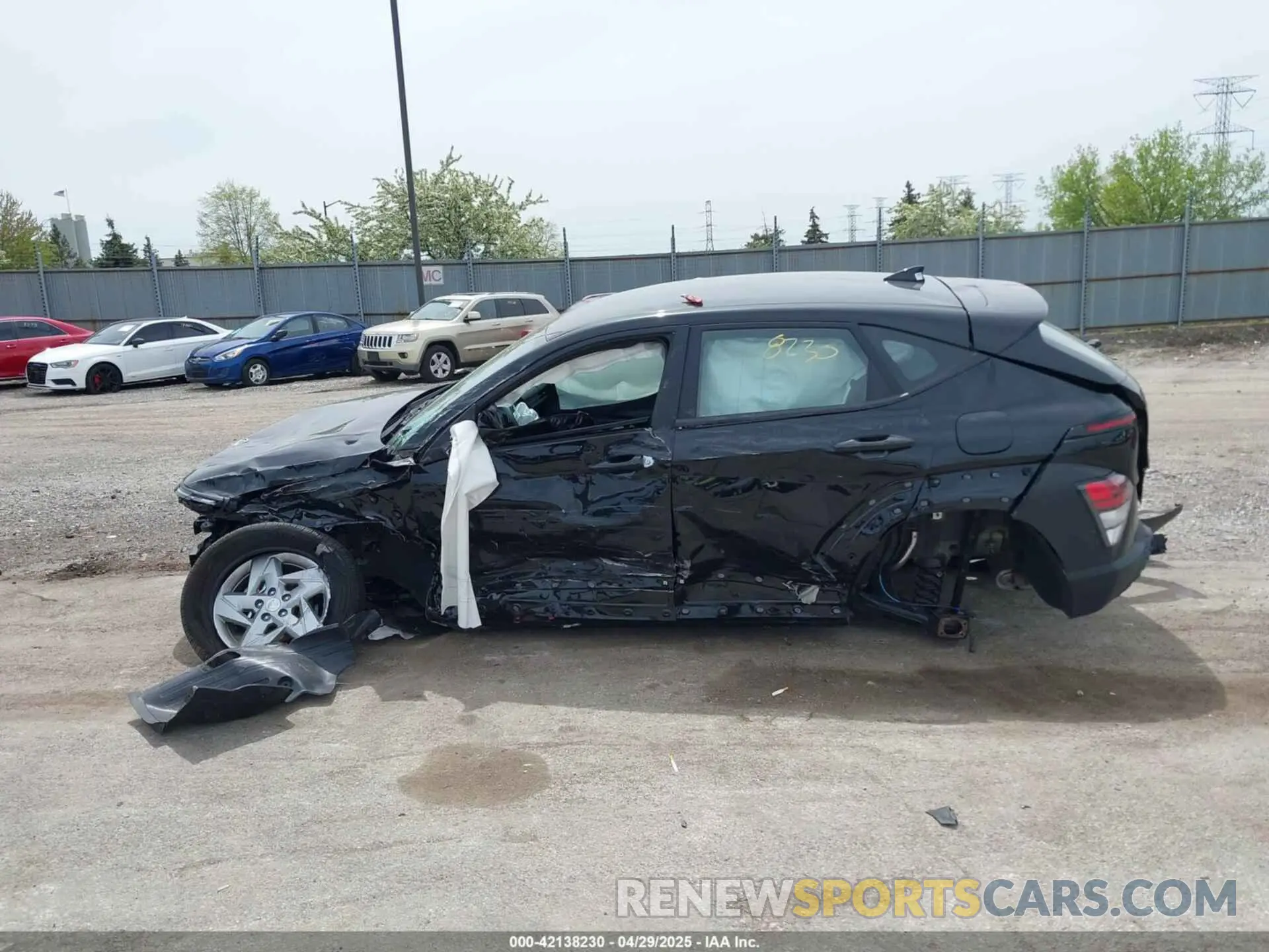 13 Photograph of a damaged car KM8HA3AB0SU265154 HYUNDAI KONA 2025