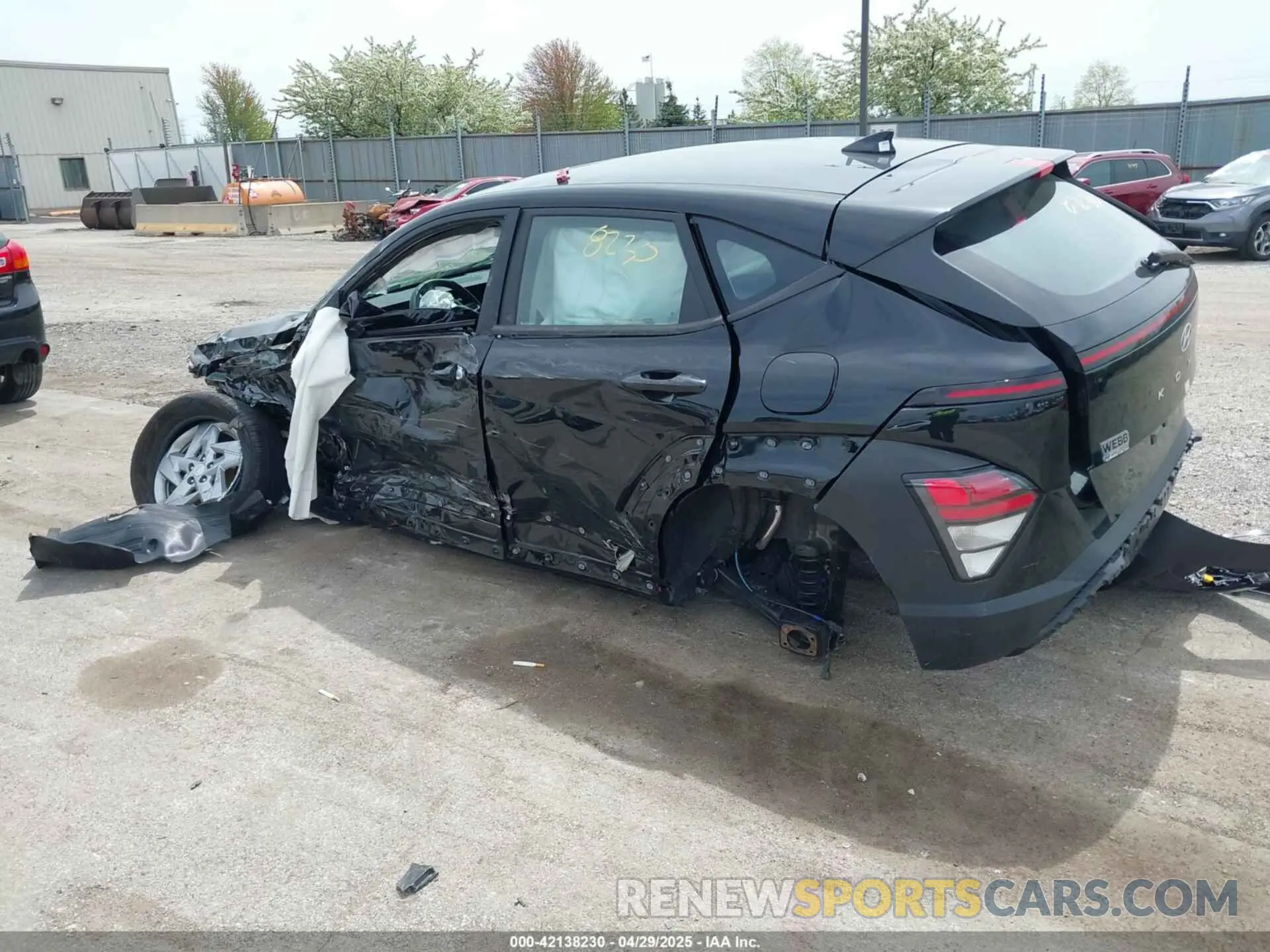 3 Photograph of a damaged car KM8HA3AB0SU265154 HYUNDAI KONA 2025