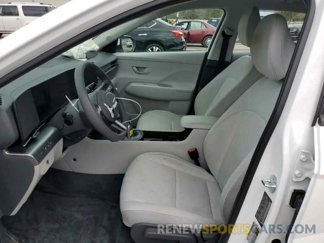 7 Photograph of a damaged car KM8HA3AB2SU218840 HYUNDAI KONA 2025