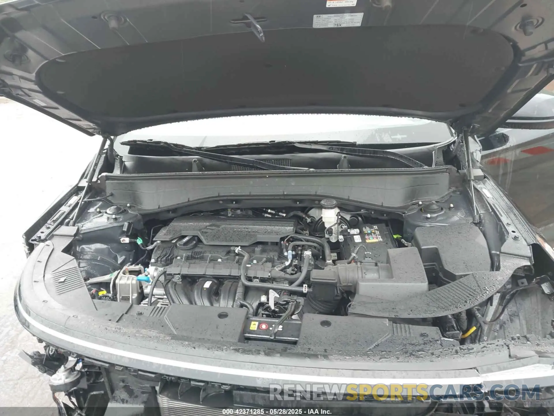 10 Photograph of a damaged car KM8HA3AB3SU247795 HYUNDAI KONA 2025