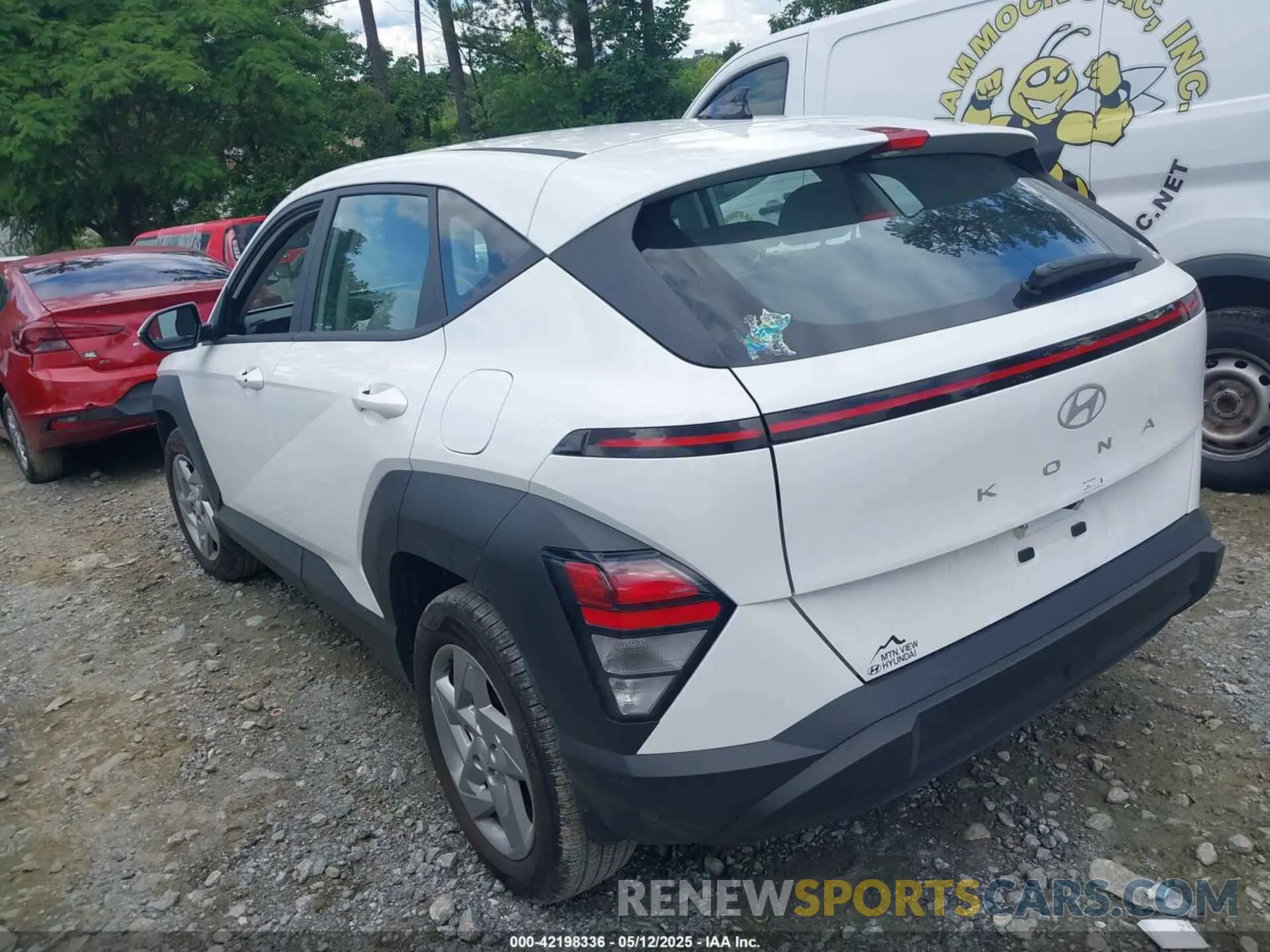 3 Photograph of a damaged car KM8HA3AB7SU234497 HYUNDAI KONA 2025
